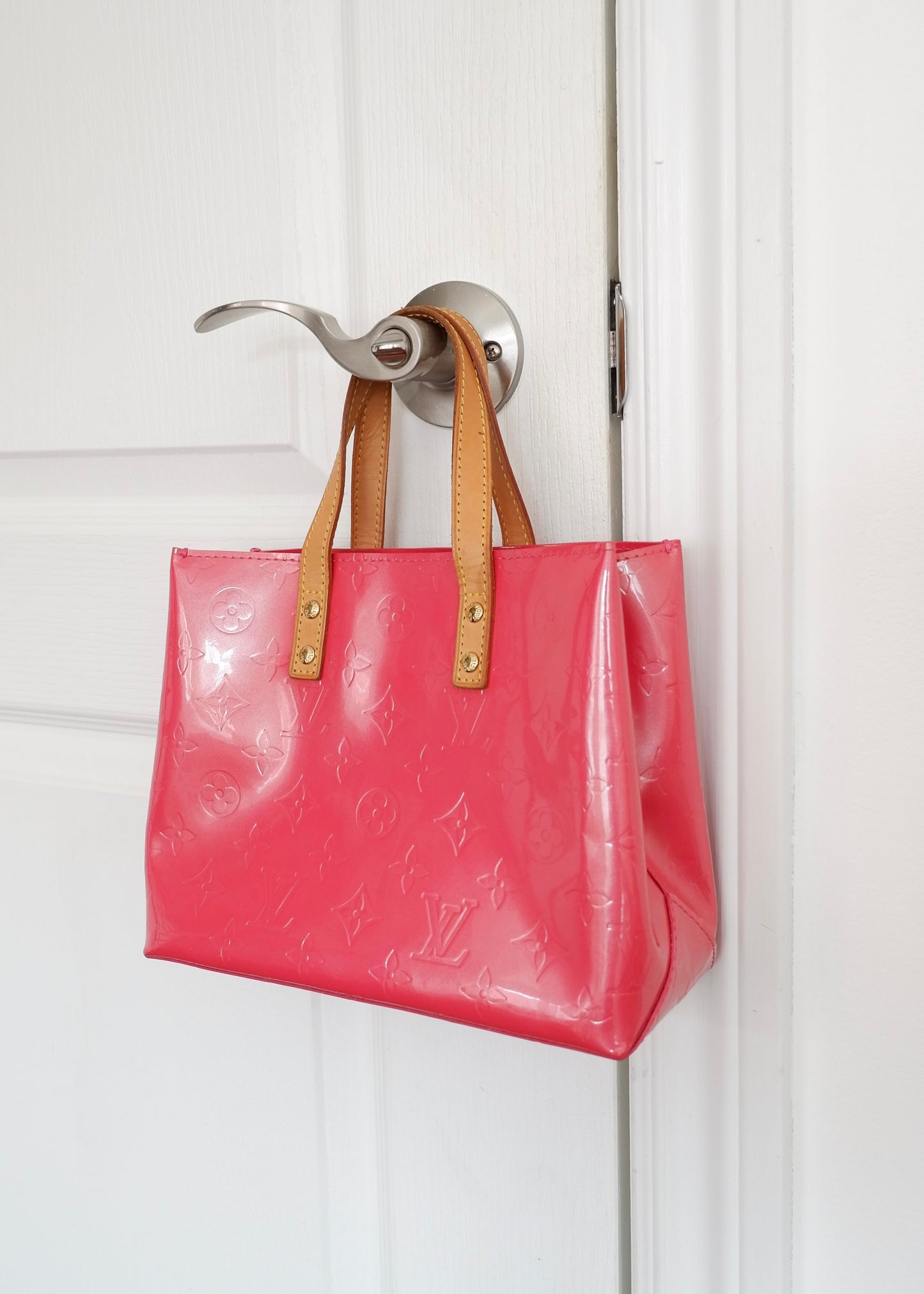 Authentic Preowned Louis Vuitton Monogram Framboise Vernis Reade Handbag