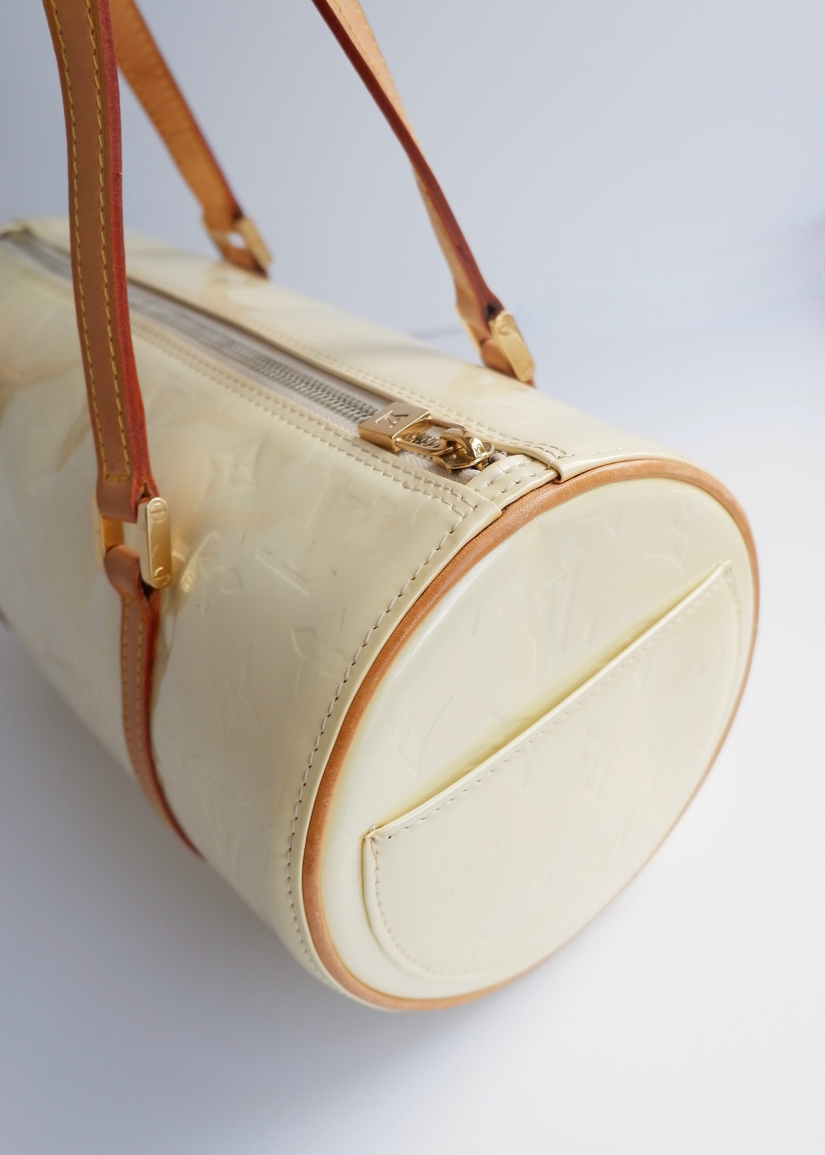 Preowned Louis Vuitton Monogram Vernis Perle Bedford Shoulder Bag