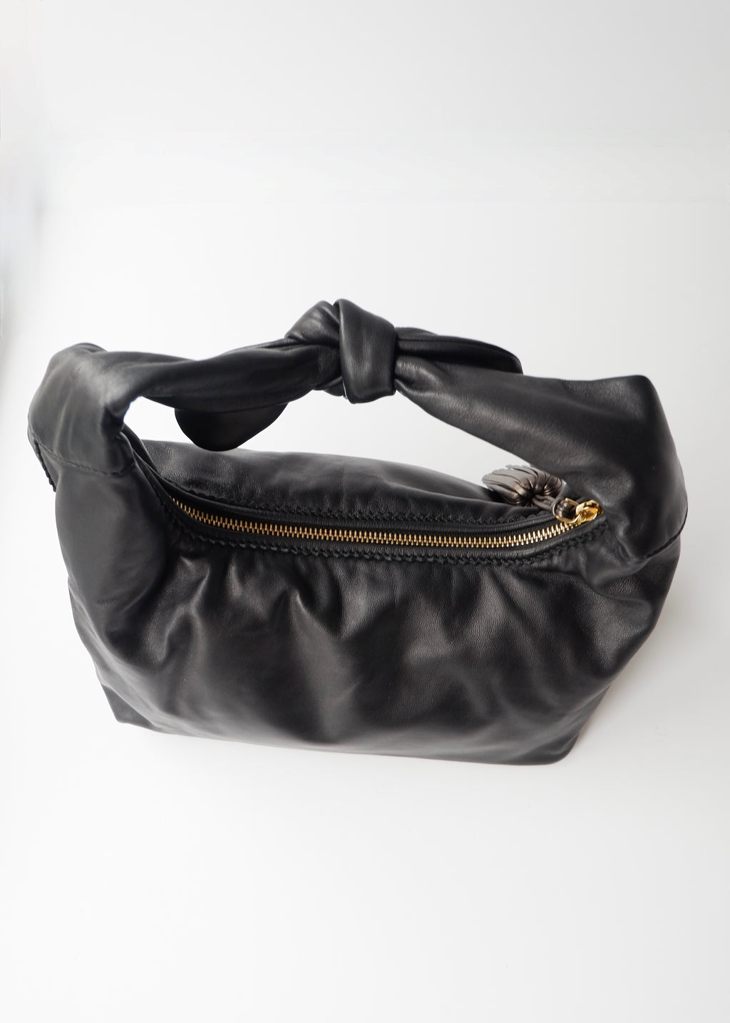 Preowned Loewe Black Leather Hobo Shoulder Bag