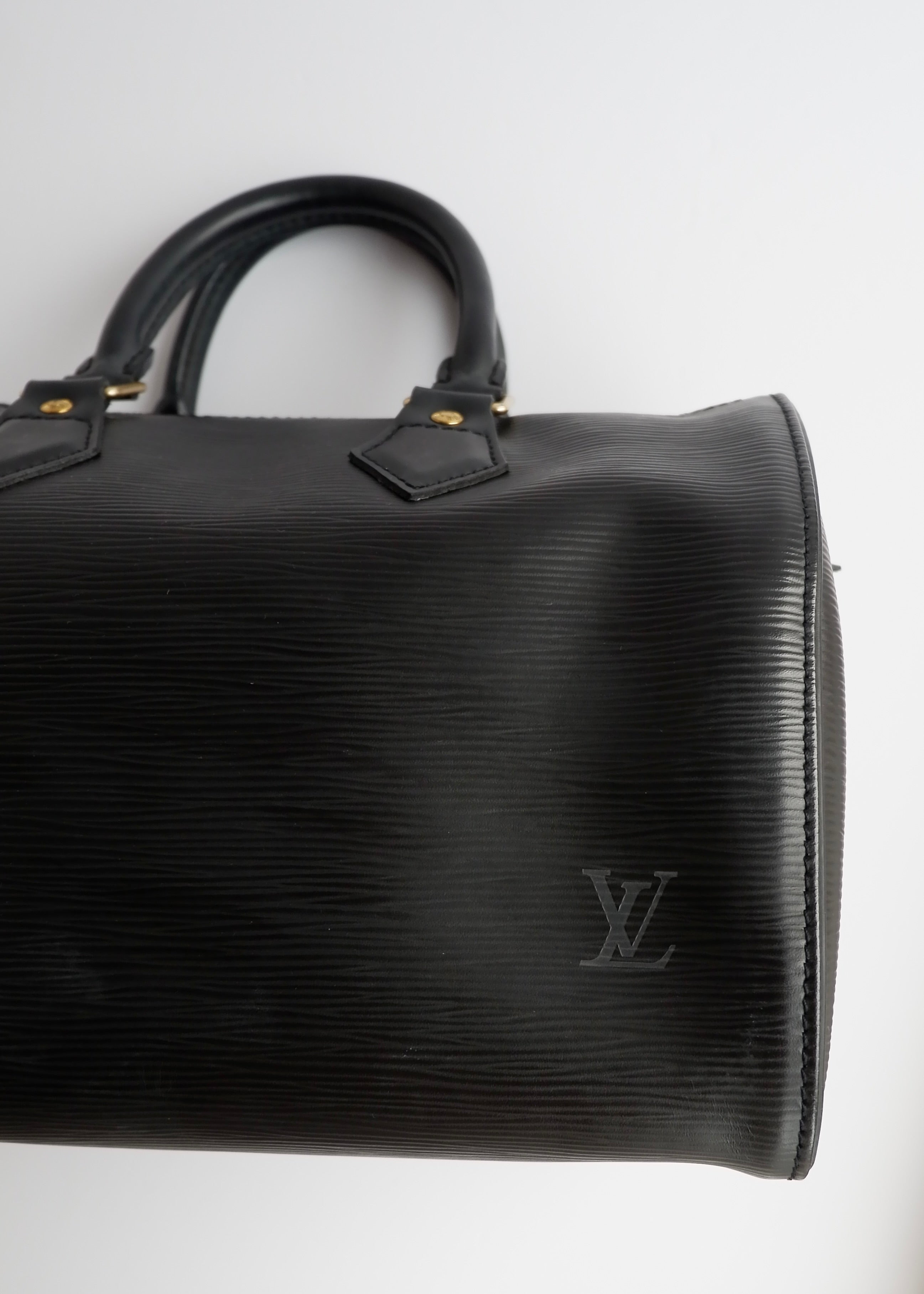 Authentic Preowned Louis Vuitton Black Epi Speedy 25