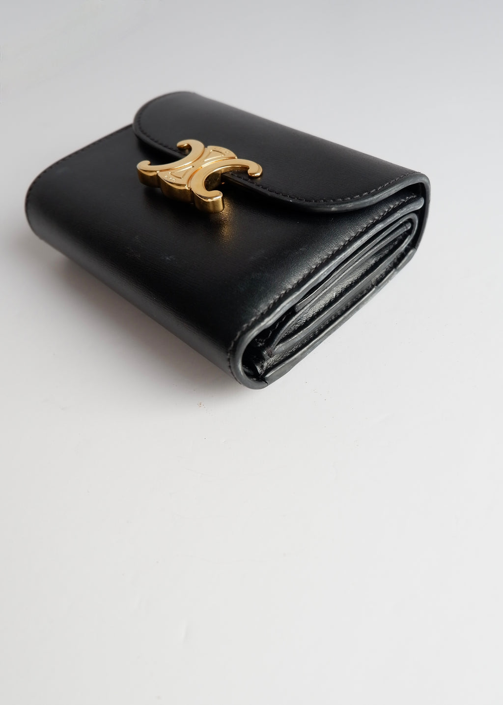 Portefeuille Celine Triomphe noir authentique d'occasion