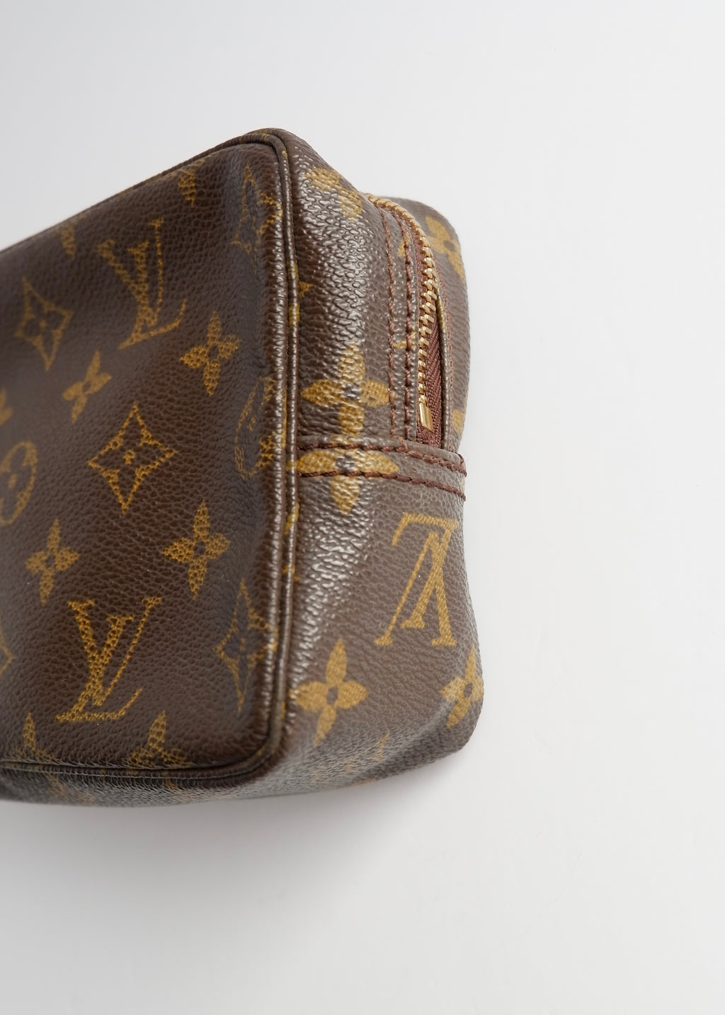 Trousse de Toilette Louis Vuitton Monogram Authentique d'Occasion