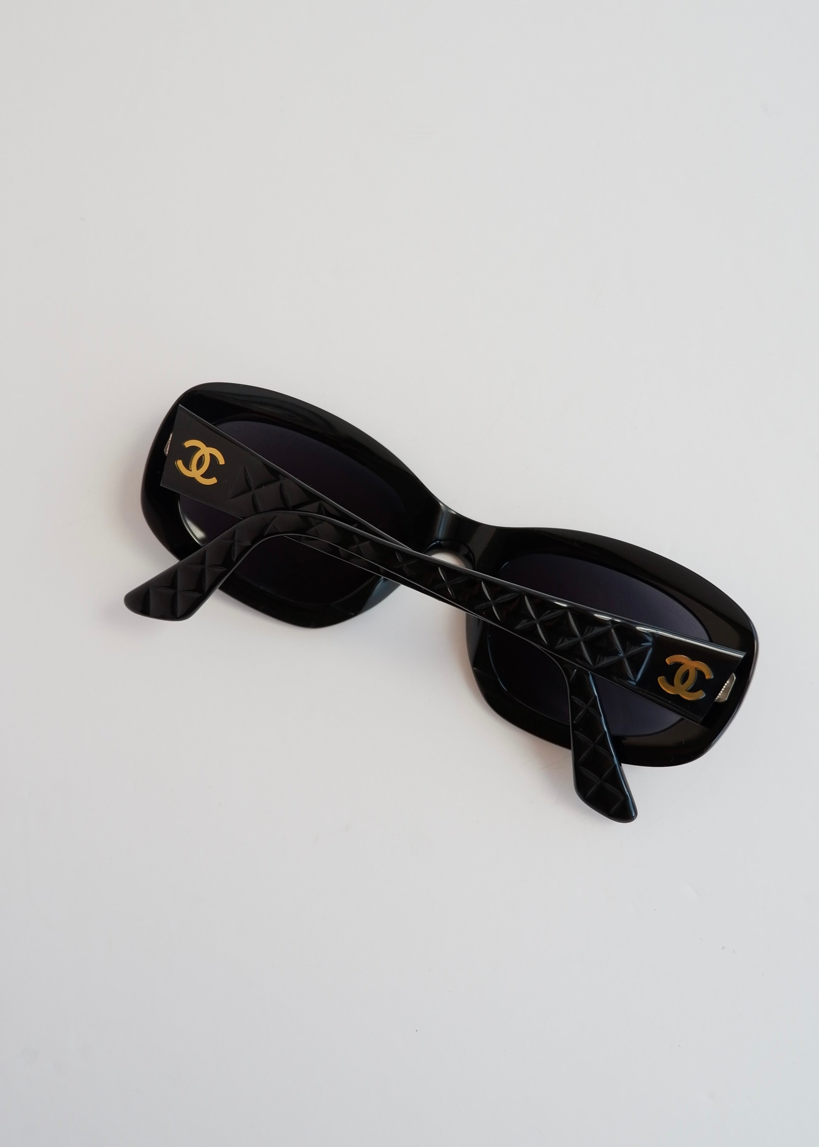 Authentic Preowned Chanel Black CC Logo Sunglasses