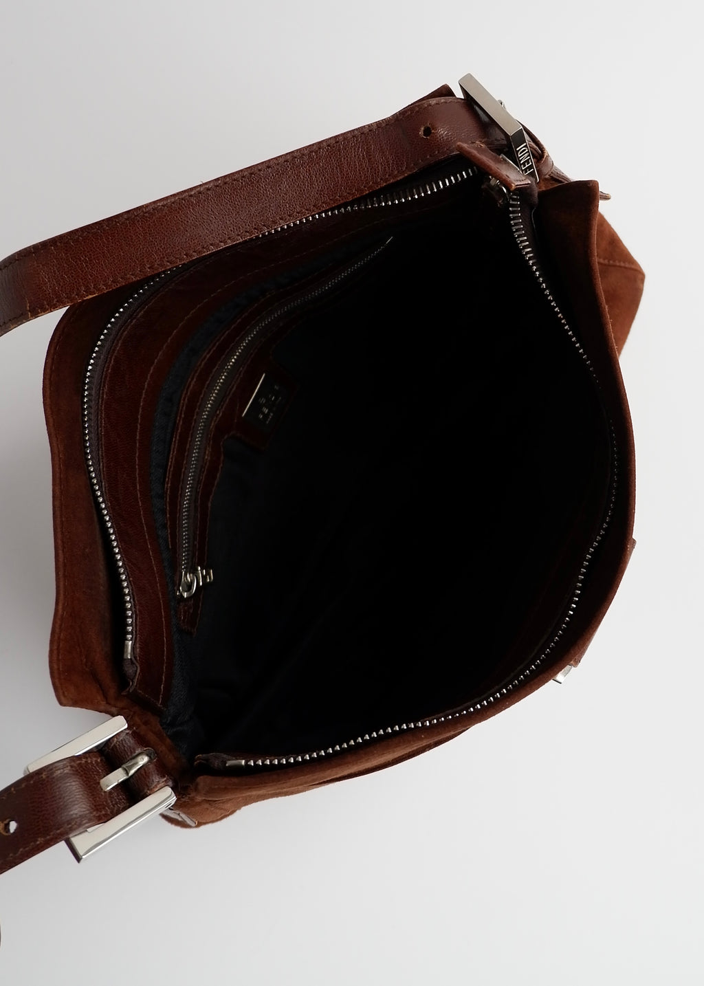 Sac porté épaule Fendi en daim et cuir marron, d'occasion, authentique