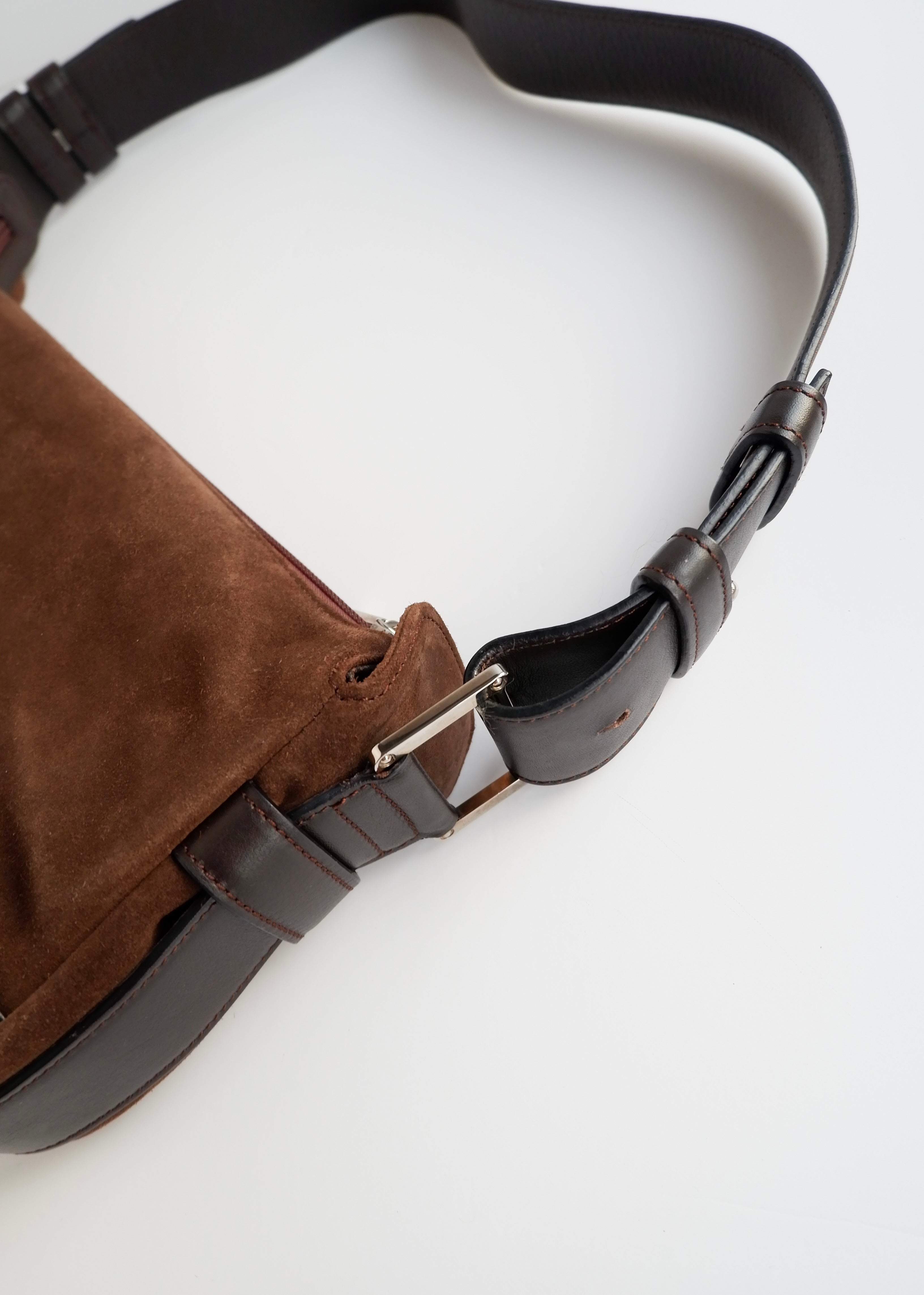 Sac bandoulière Loewe d'occasion authentique en daim marron