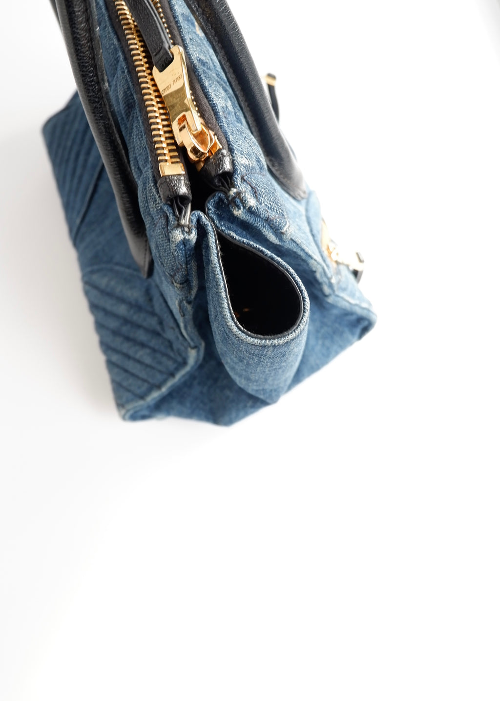 Sac Miu Miu authentique d'occasion en jean à poignée et à deux voies