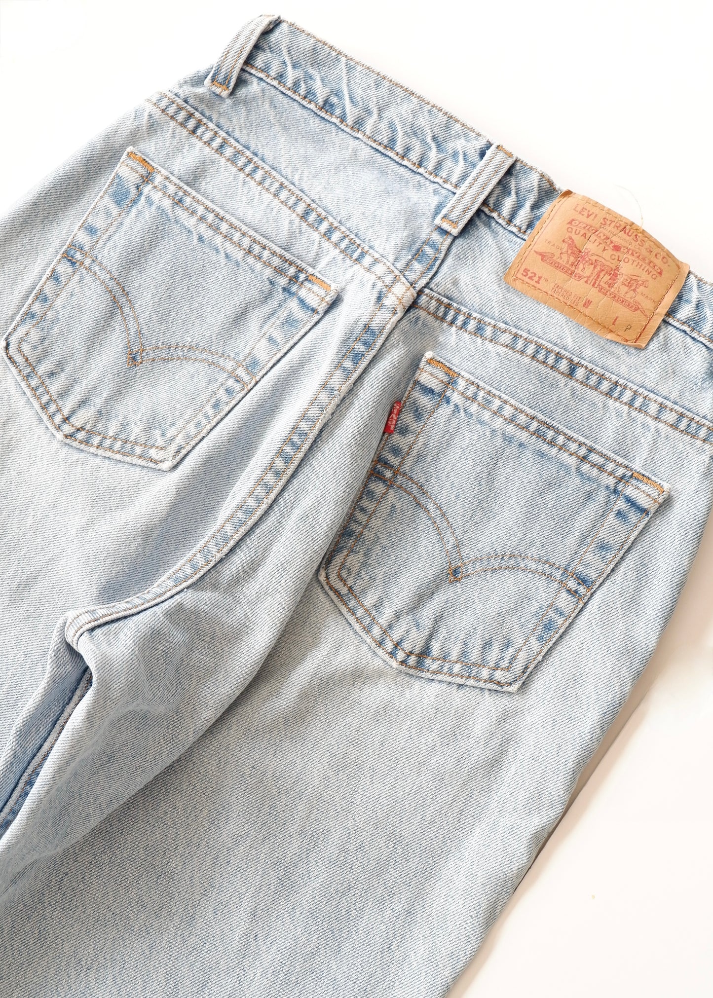 Levis Vintage 521 Light Wash Tapered Fit Jeans - 24