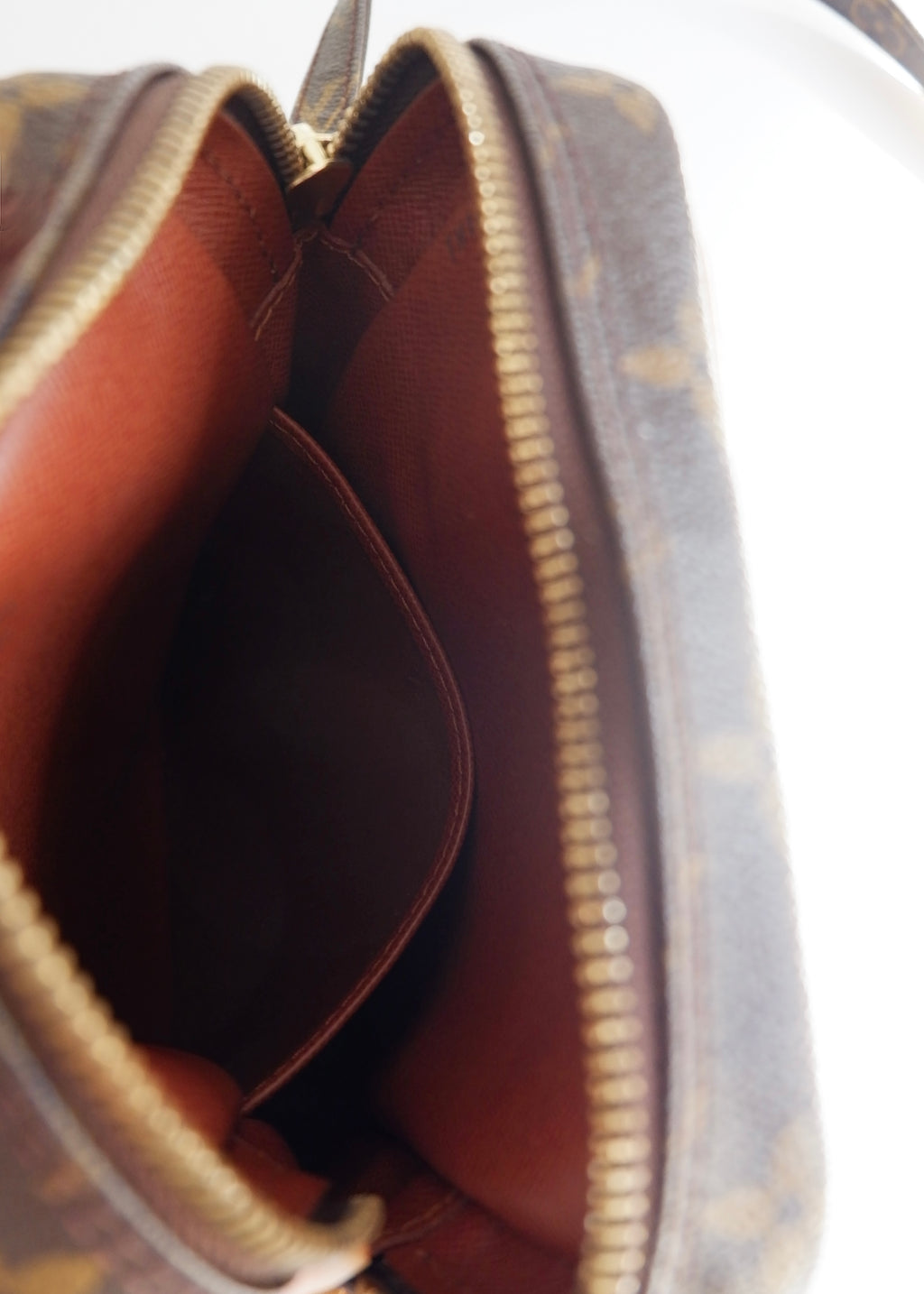 Preowned Louis Vuitton Monogram Amazone Crossbody Bag