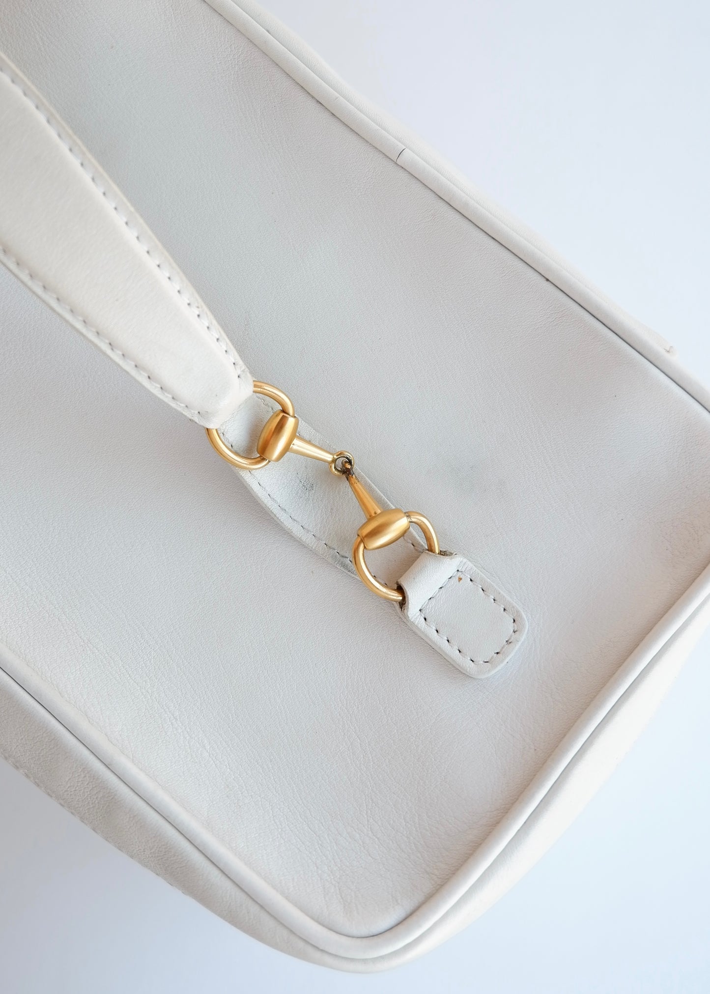 Authentic Preowned Vintage Gucci White Leather Horsebit Vanity Case