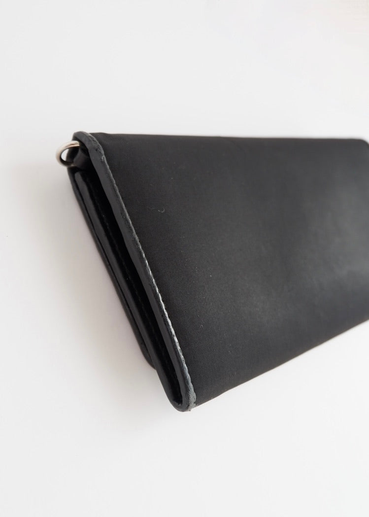 Authentique WOC Prada en nylon/cuir noir d'occasion