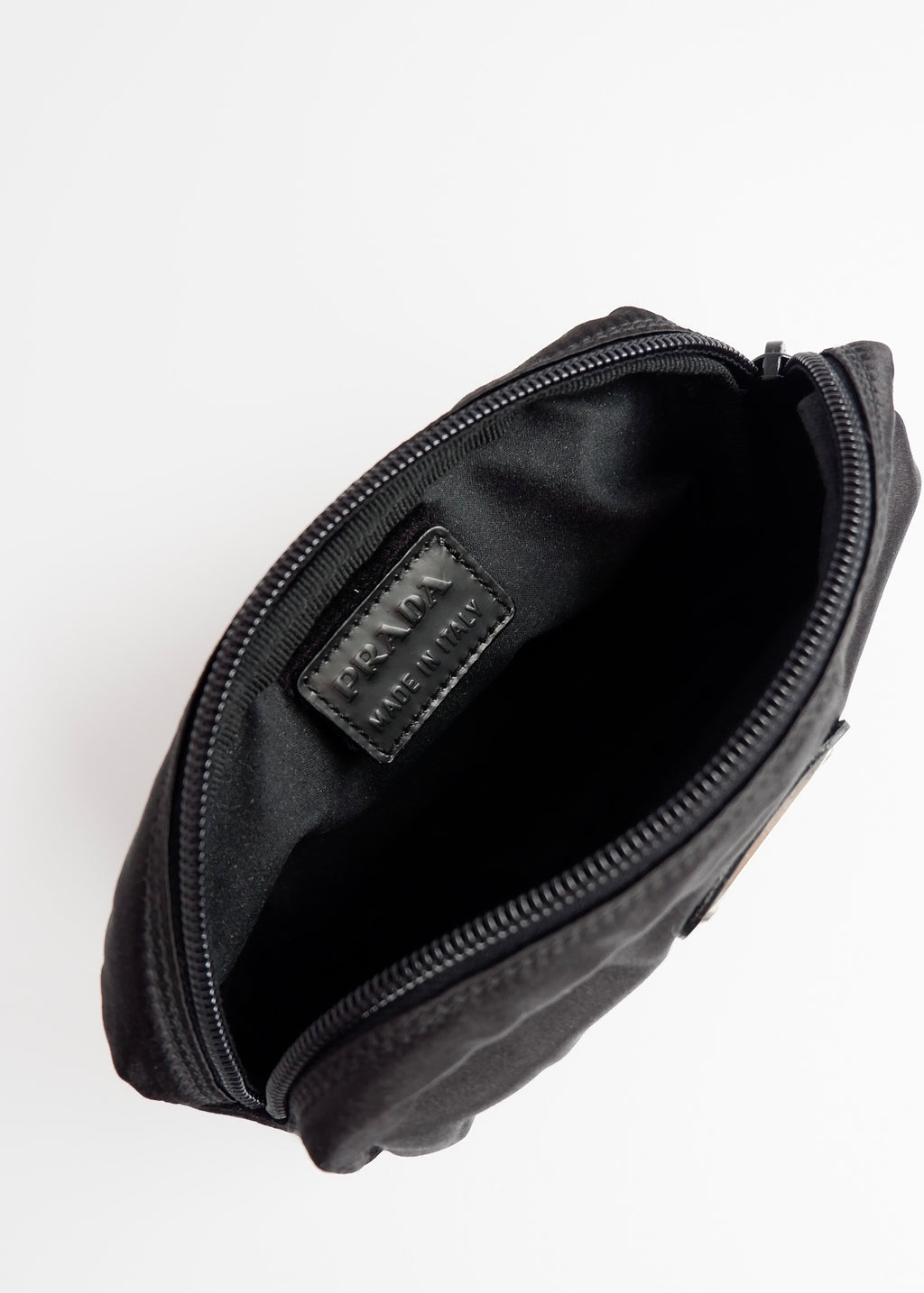 Authentique Mini Pochette Prada en Satin Noir de Seconde Main