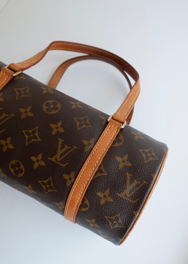Preowned Vintage Louis Vuitton Monogram Papillon 26 Handbag
