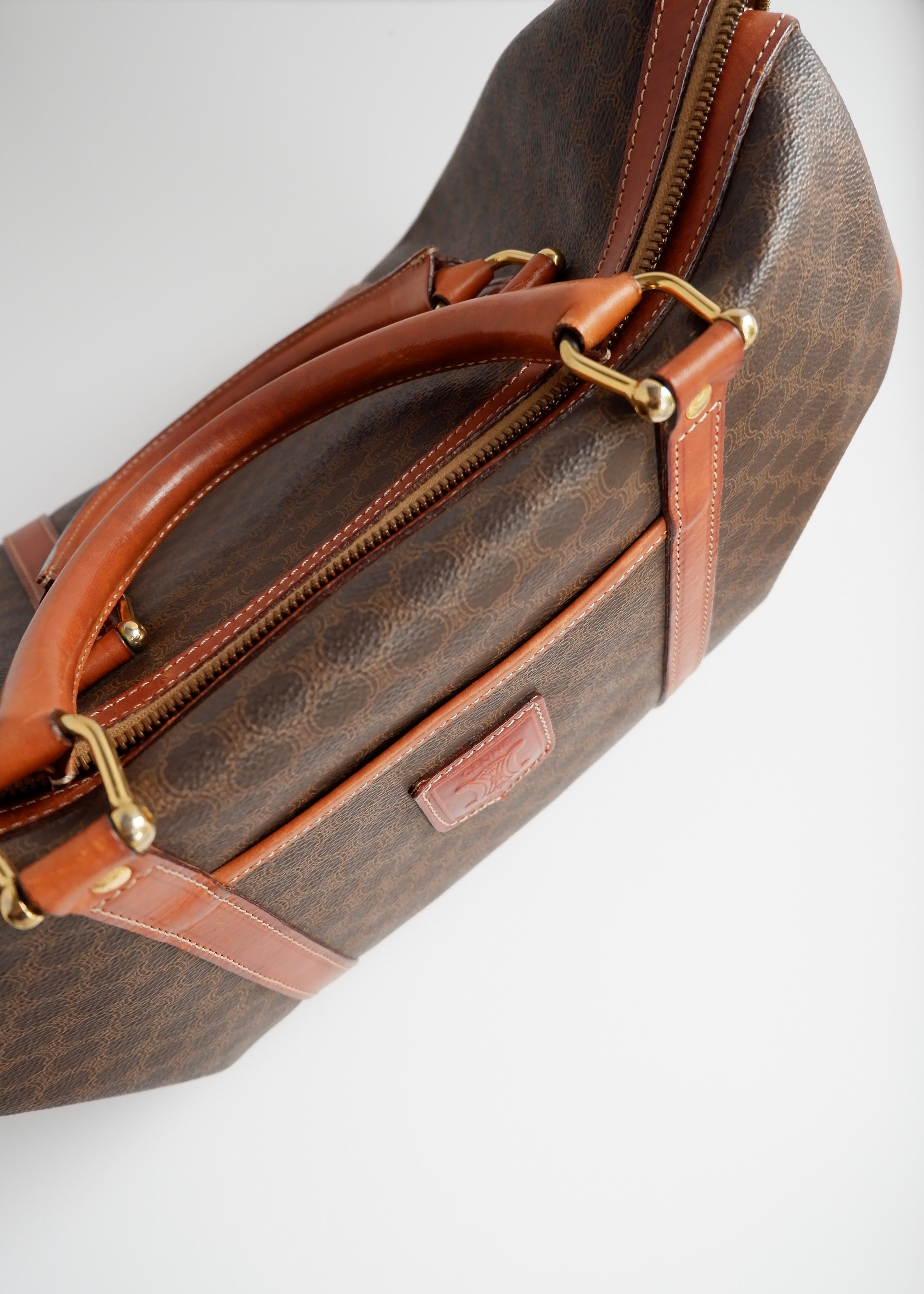 Authentique sac Boston vintage Céline Macadam marron d'occasion