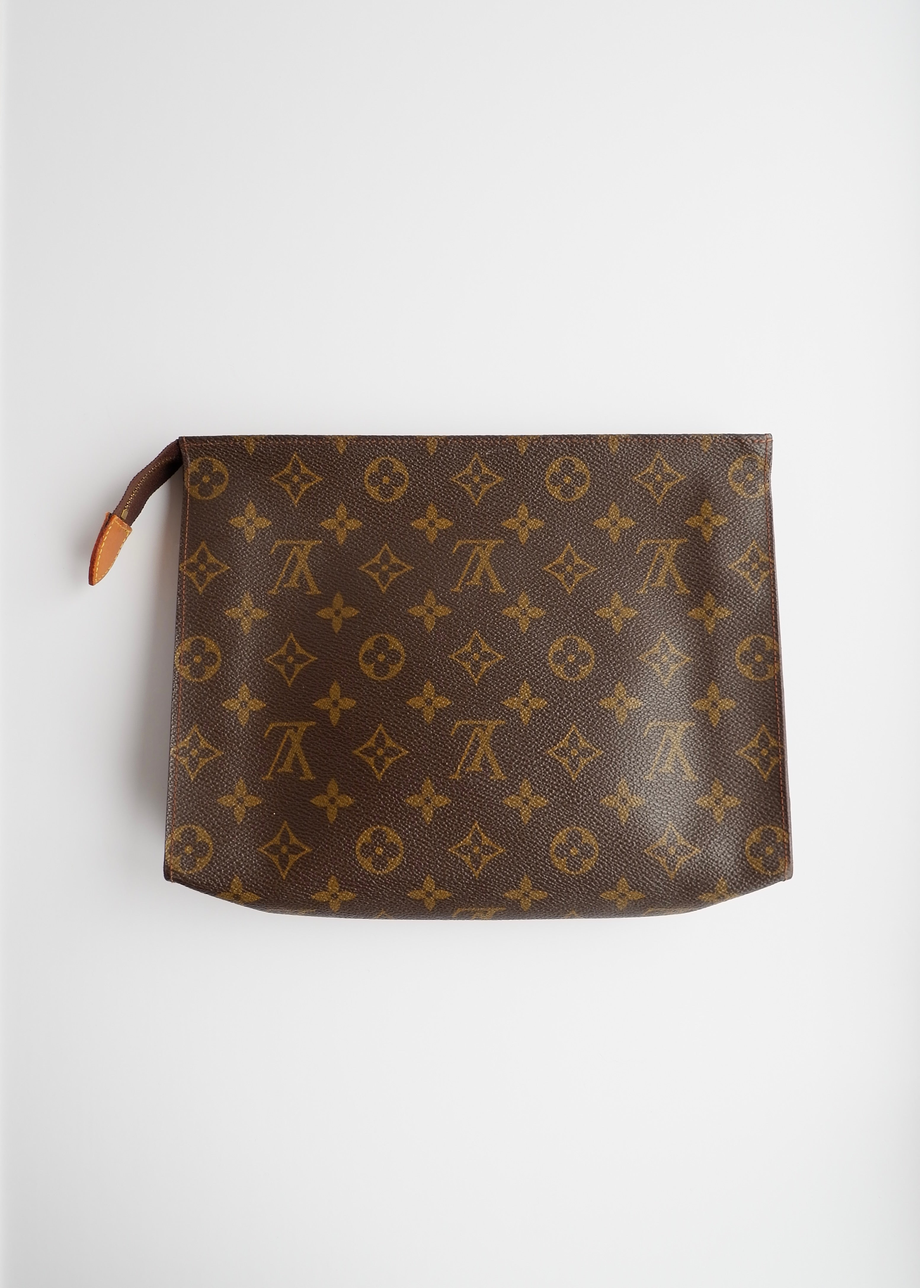 Authentic Preowned Vintage Louis Vuitton Monogram Toiletry 26 Pouch