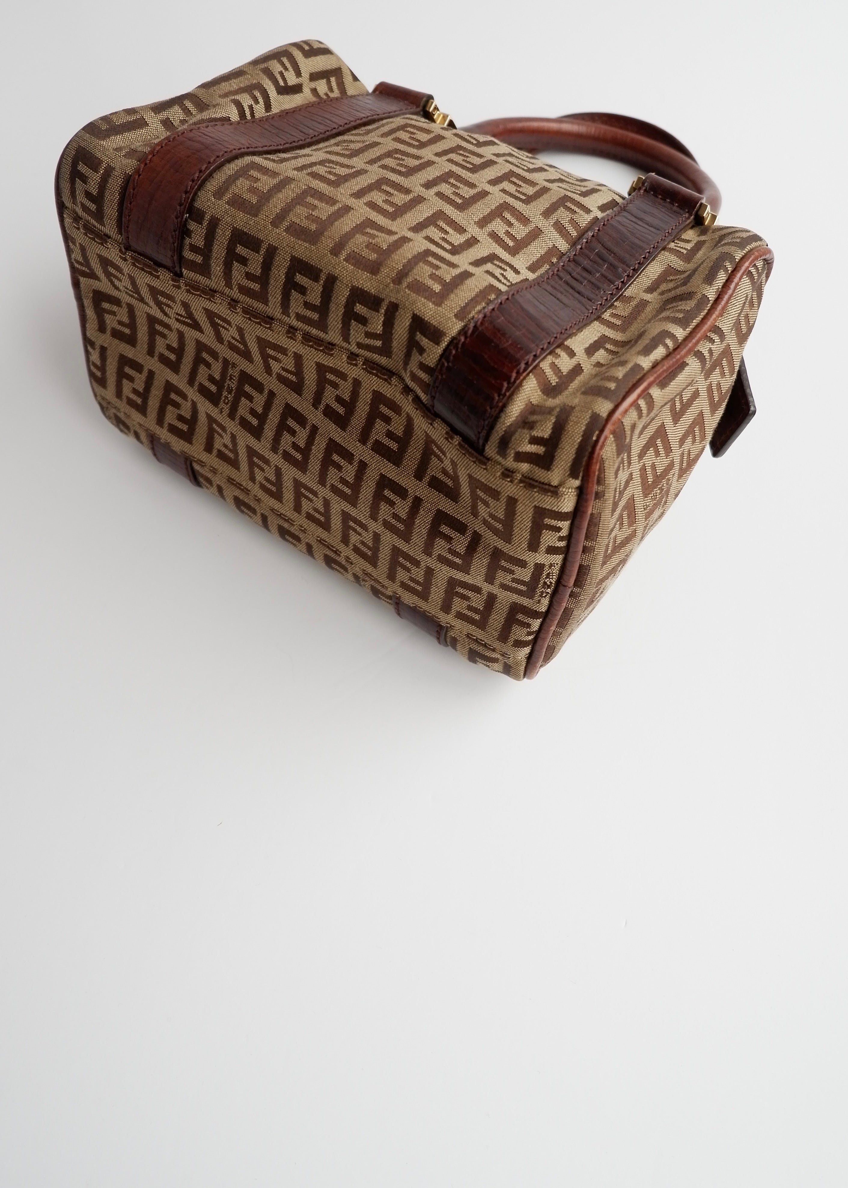Authentique Sac Boston Fendi Zucchino Toile Marron Petit Forever Bauletto d'occasion