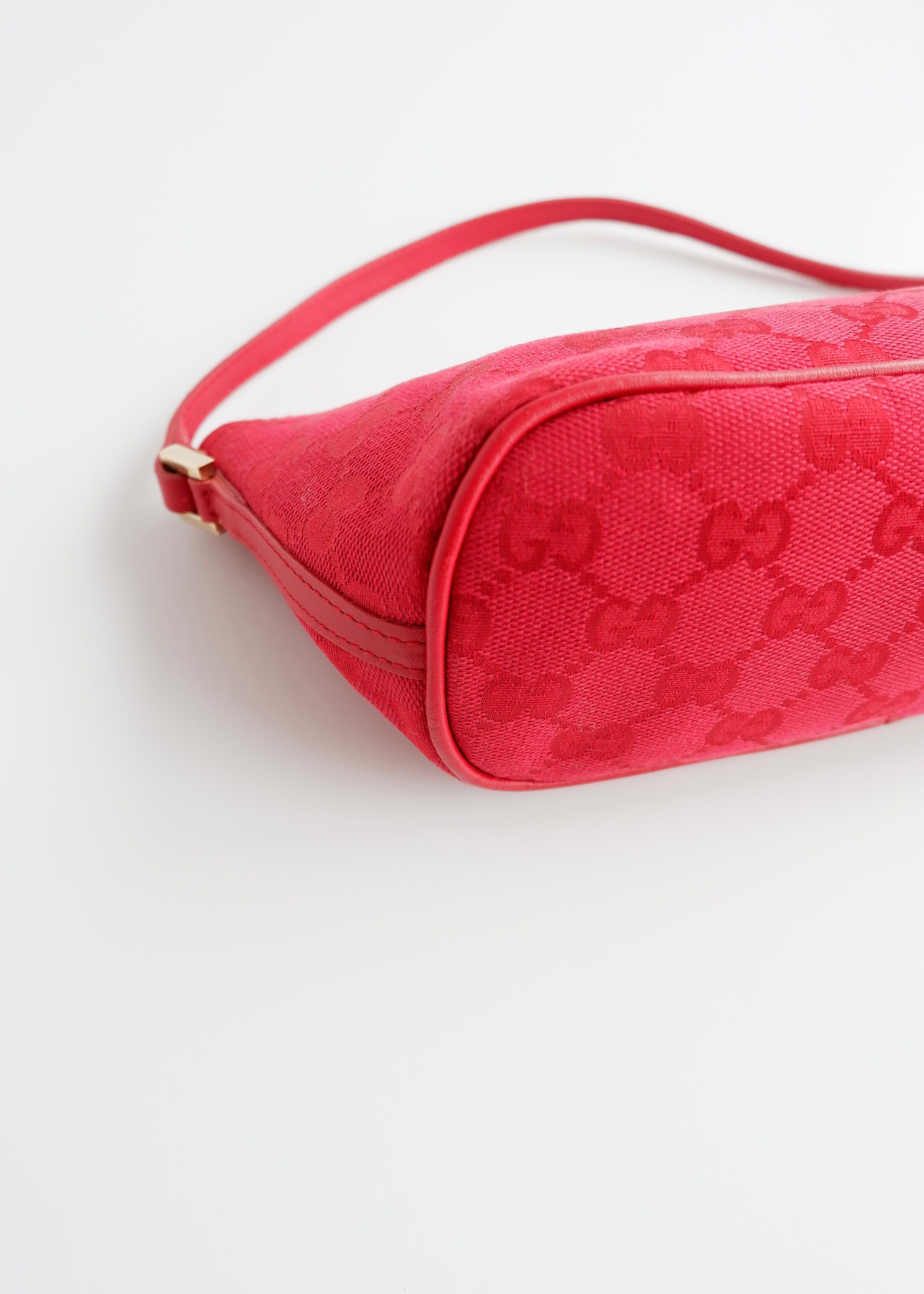 Authentic Preowned Gucci Red GG Canvas Boat Pochette Shoulder Bag