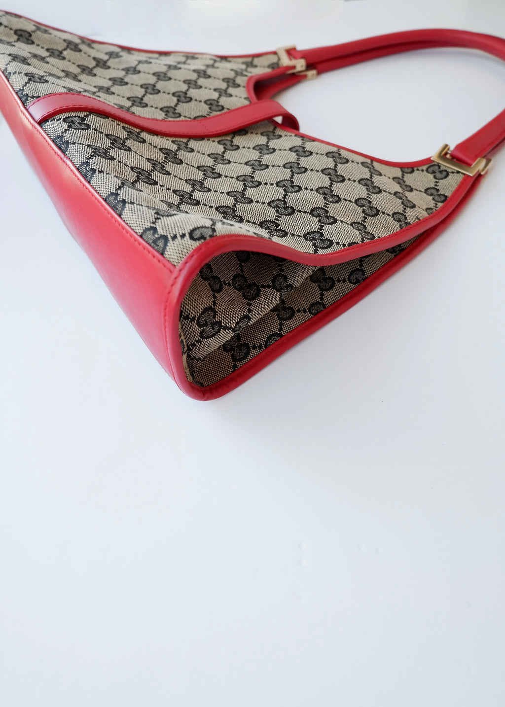 Preowned Gucci Red GG Canvas Jackie Piston Closure Shoulder Bag