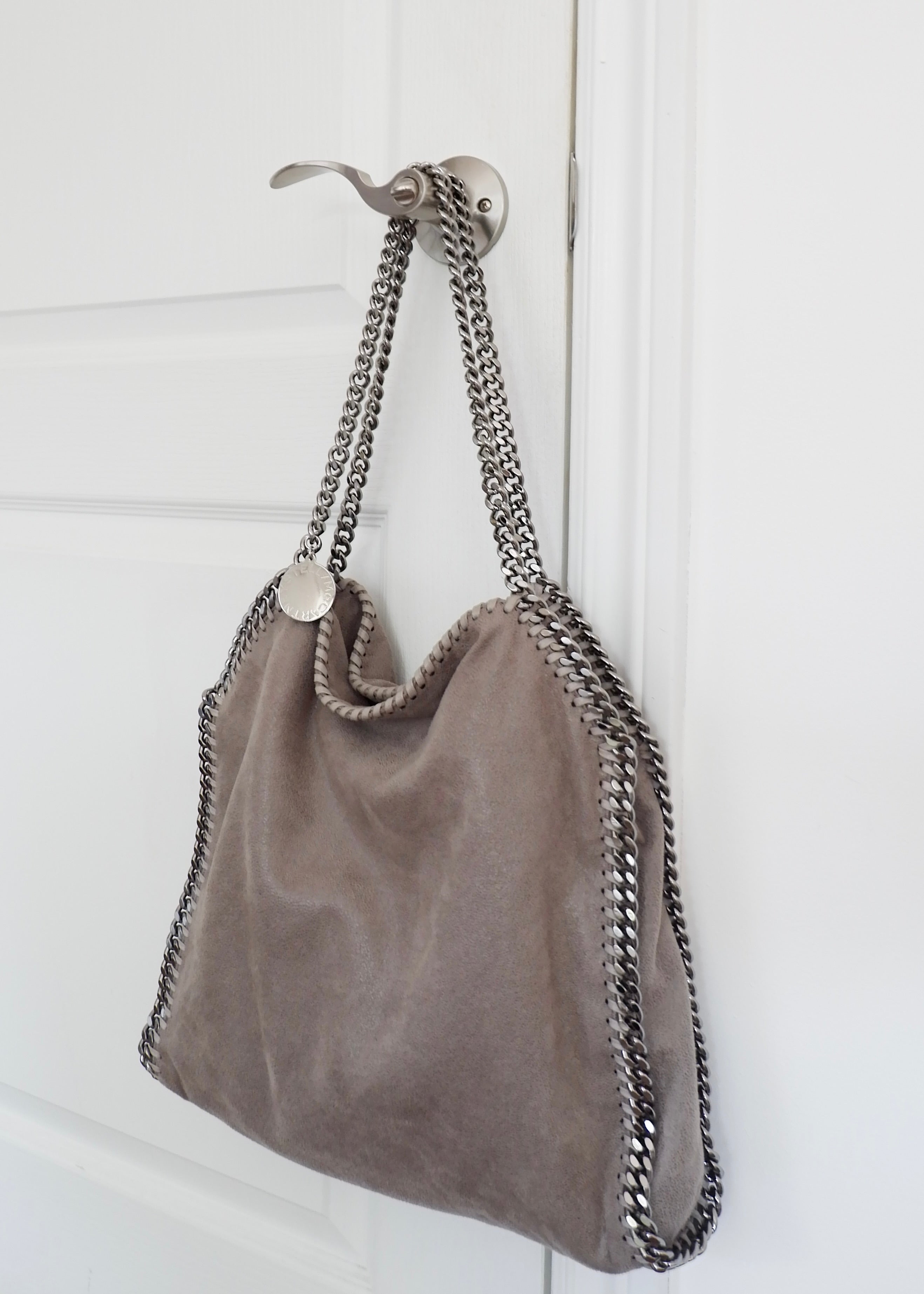 Sac à bandoulière Stella McCartney Falabella gris d'occasion authentique