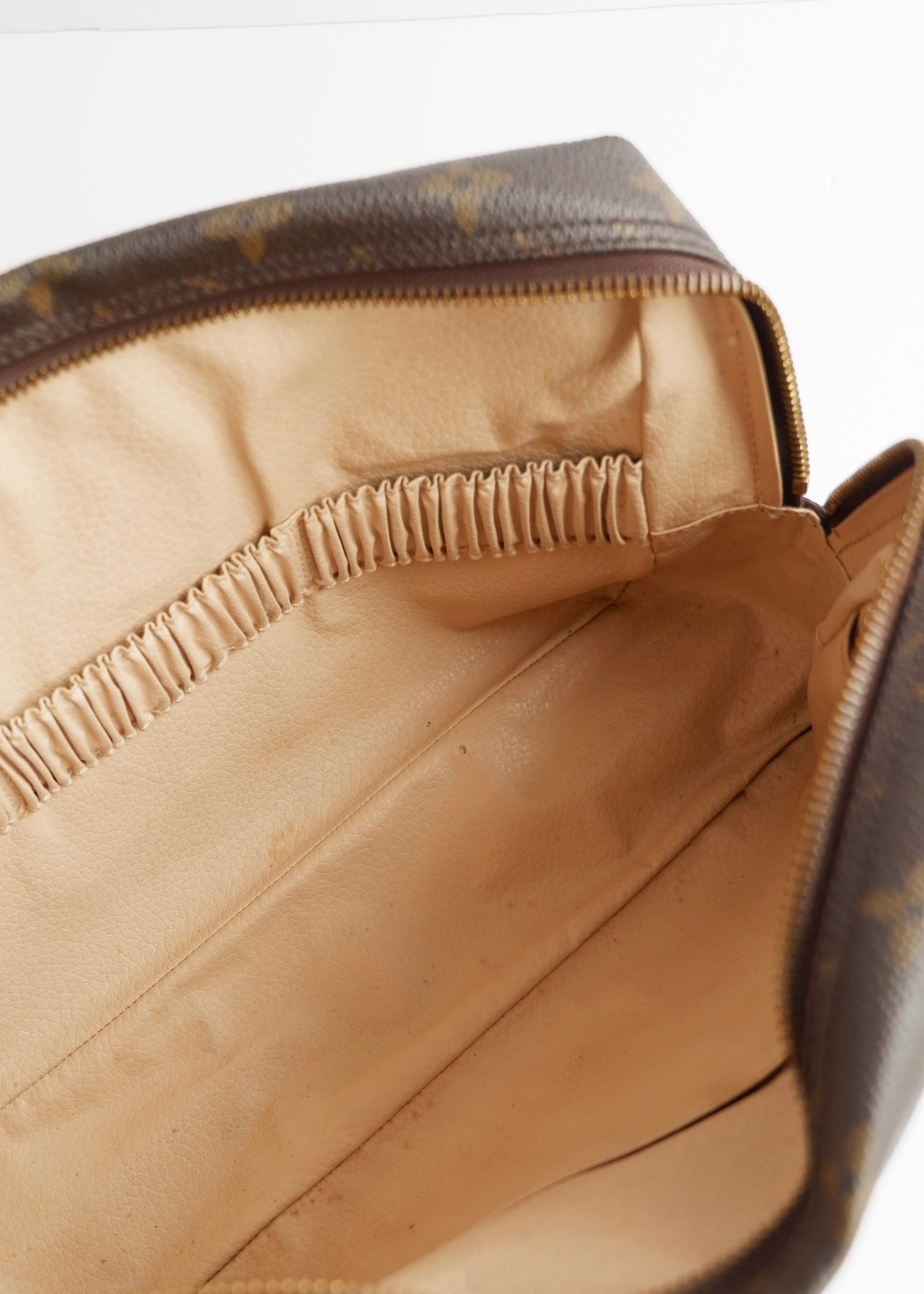 Trousse de Toilette Louis Vuitton Monogram Authentique et d'Occasion