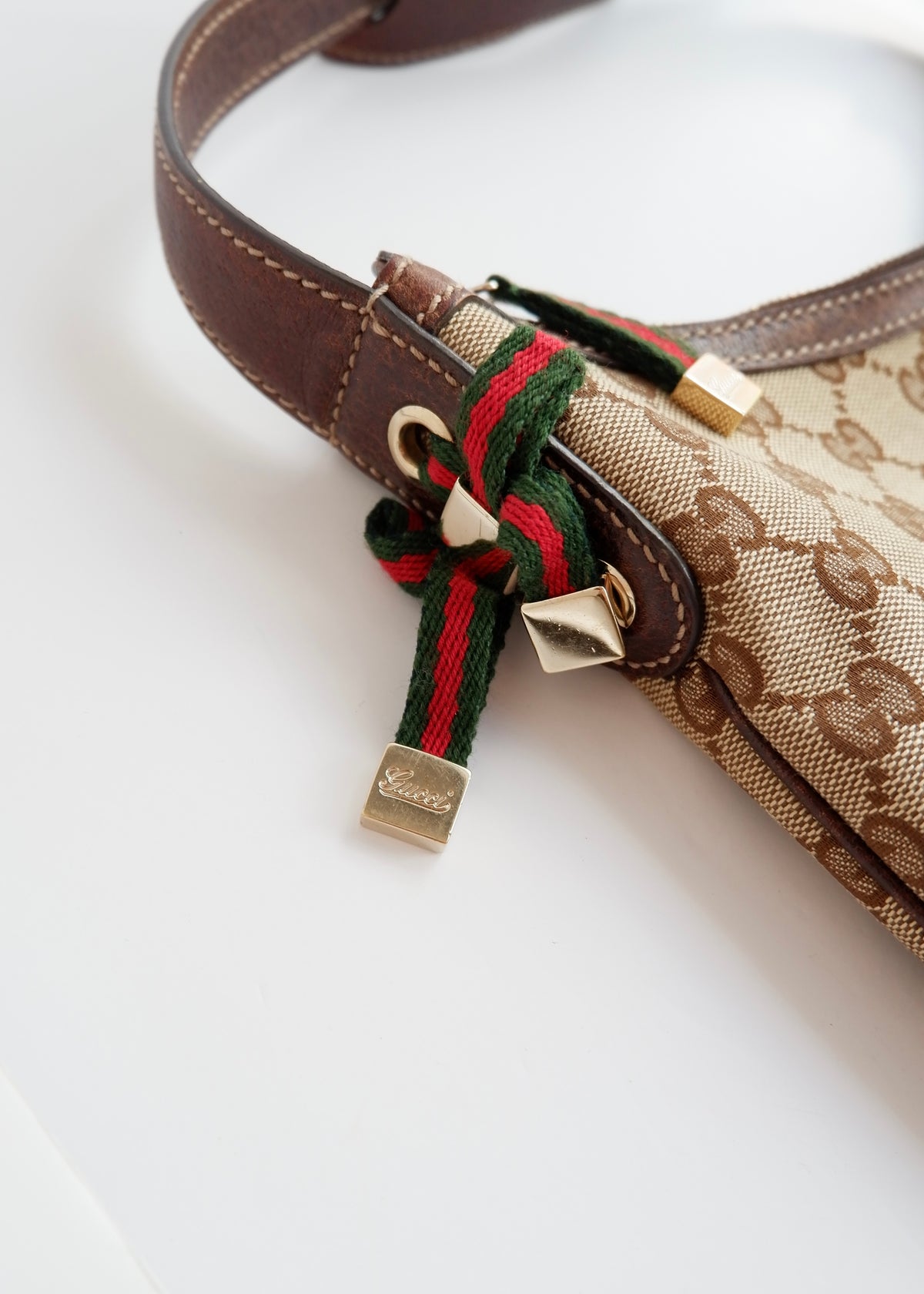 Preowned Gucci Brown GG Canvas Princy Shoulder Bag