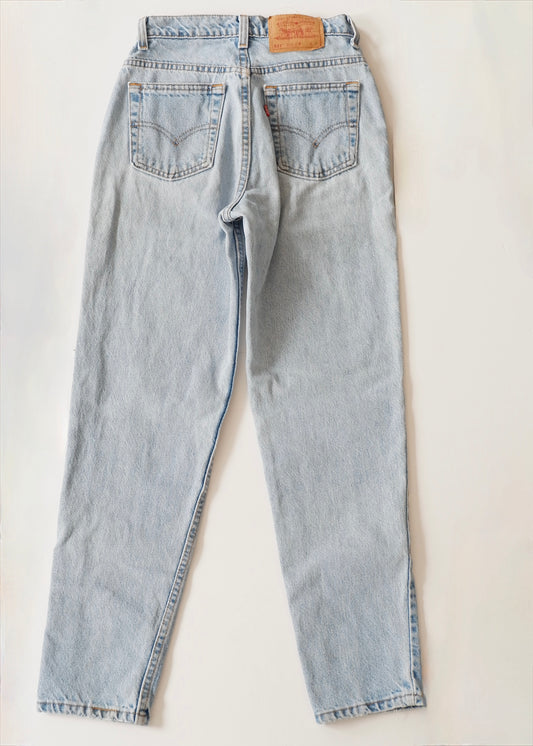 Levis Vintage 521 Light Wash Tapered Fit Jeans - 24