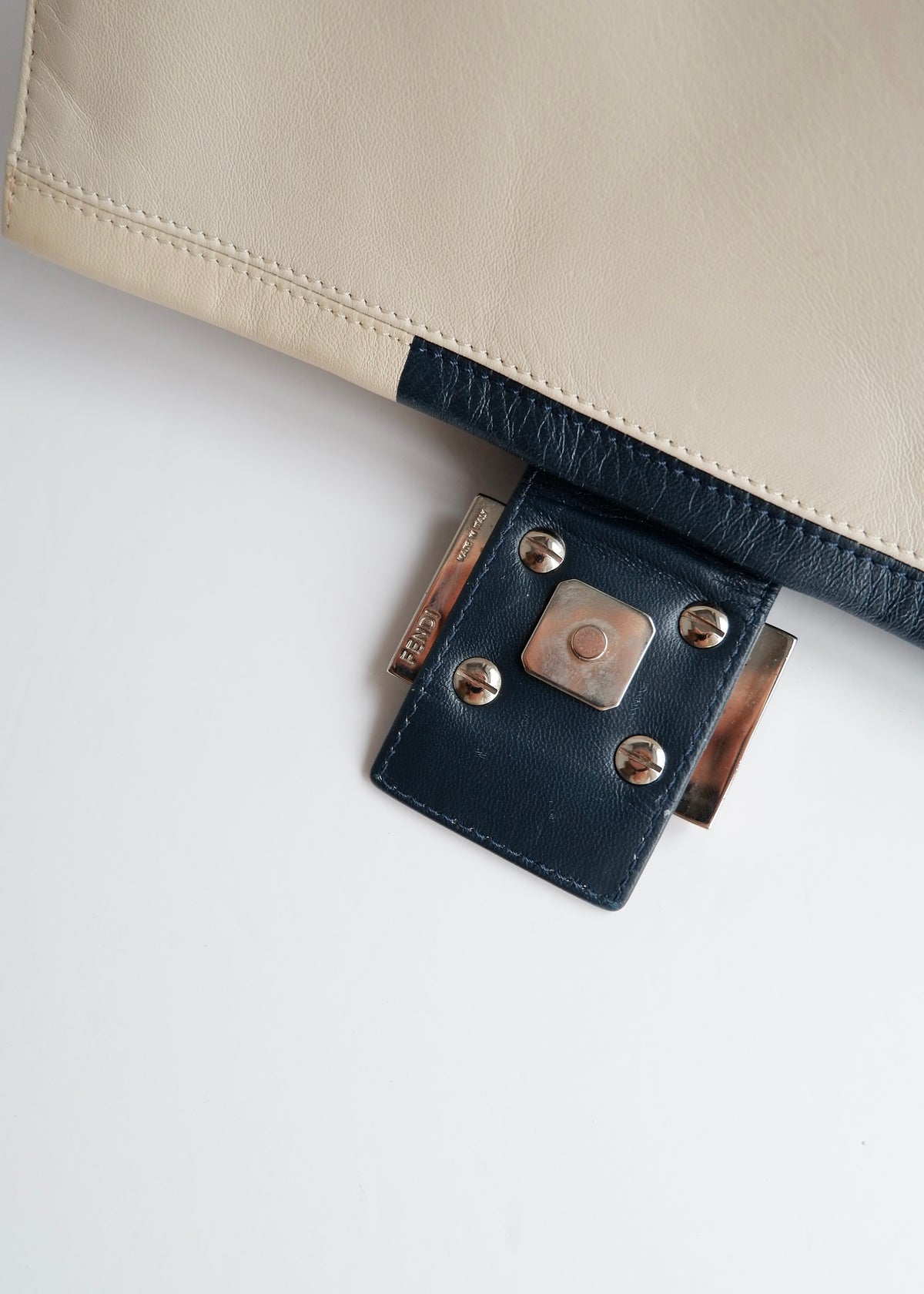 Preowned Fendi Blue/ Beige Leather Mamma Baguette Shoulder Bag