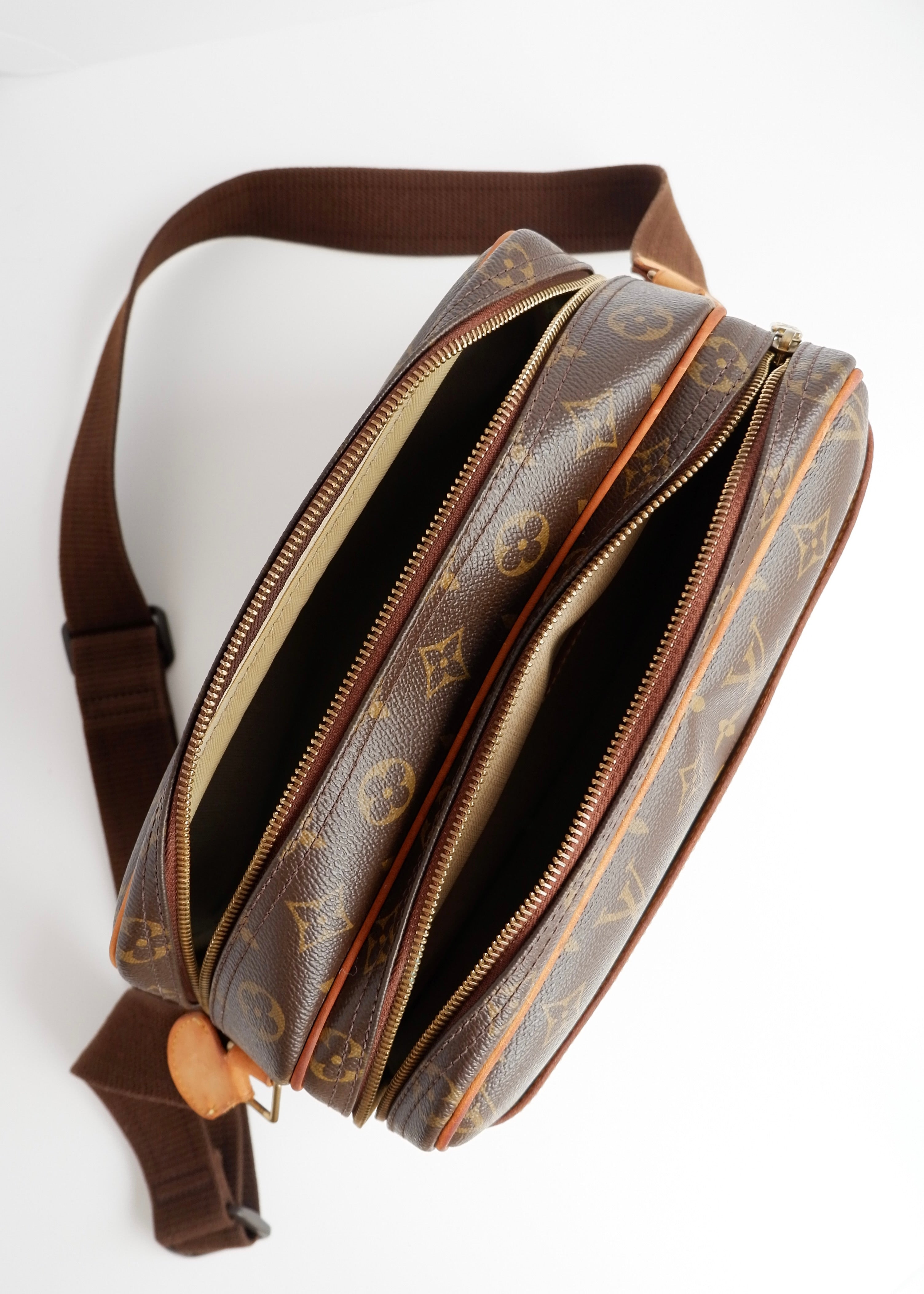 Authentique Sac bandoulière Louis Vuitton Monogram Reporter GM d'occasion