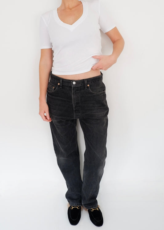 Levis Vintage Black 505 Straight Leg Jeans - 34