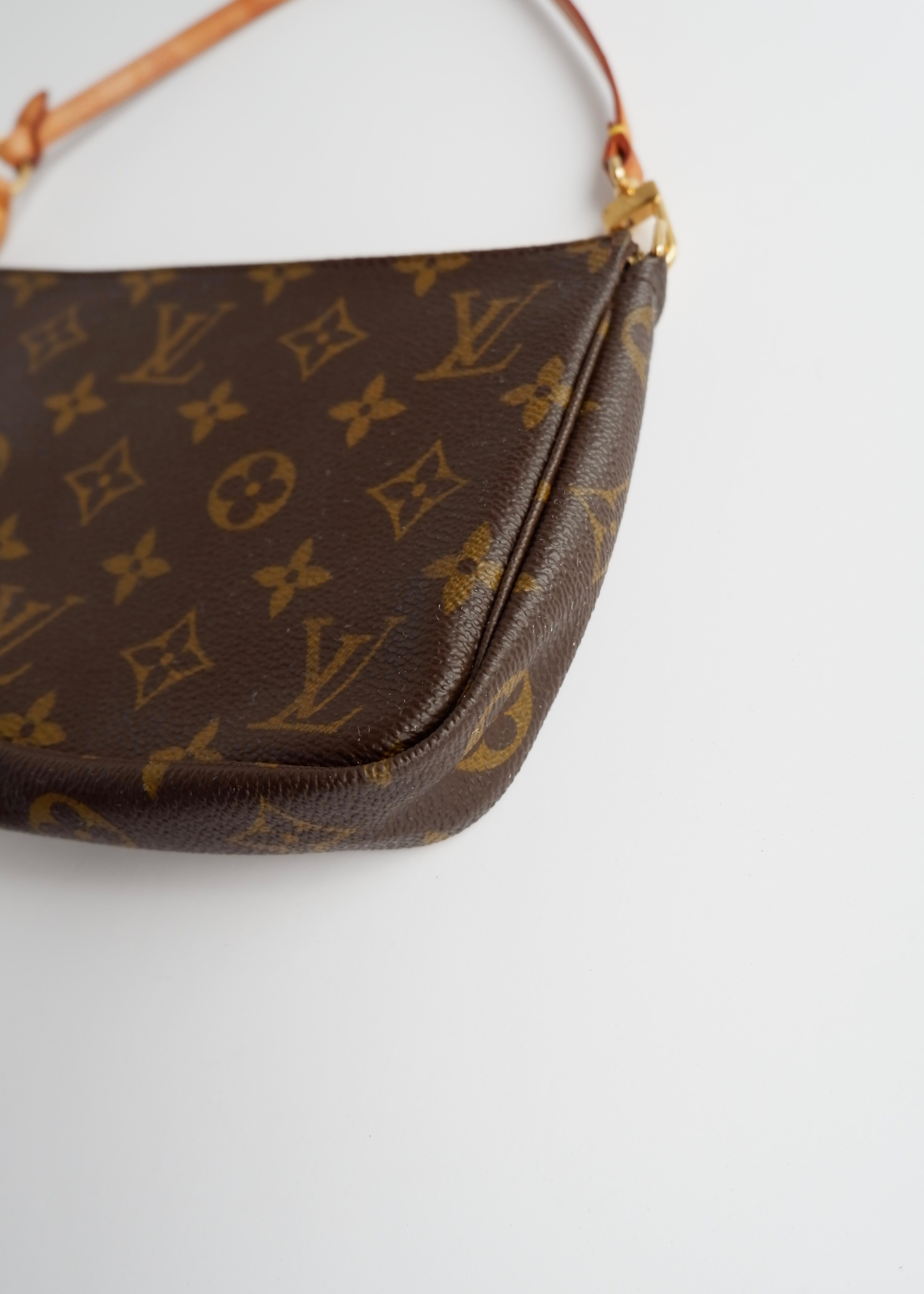 Pochette Accessoires Louis Vuitton Monogram Authentique d'occasion