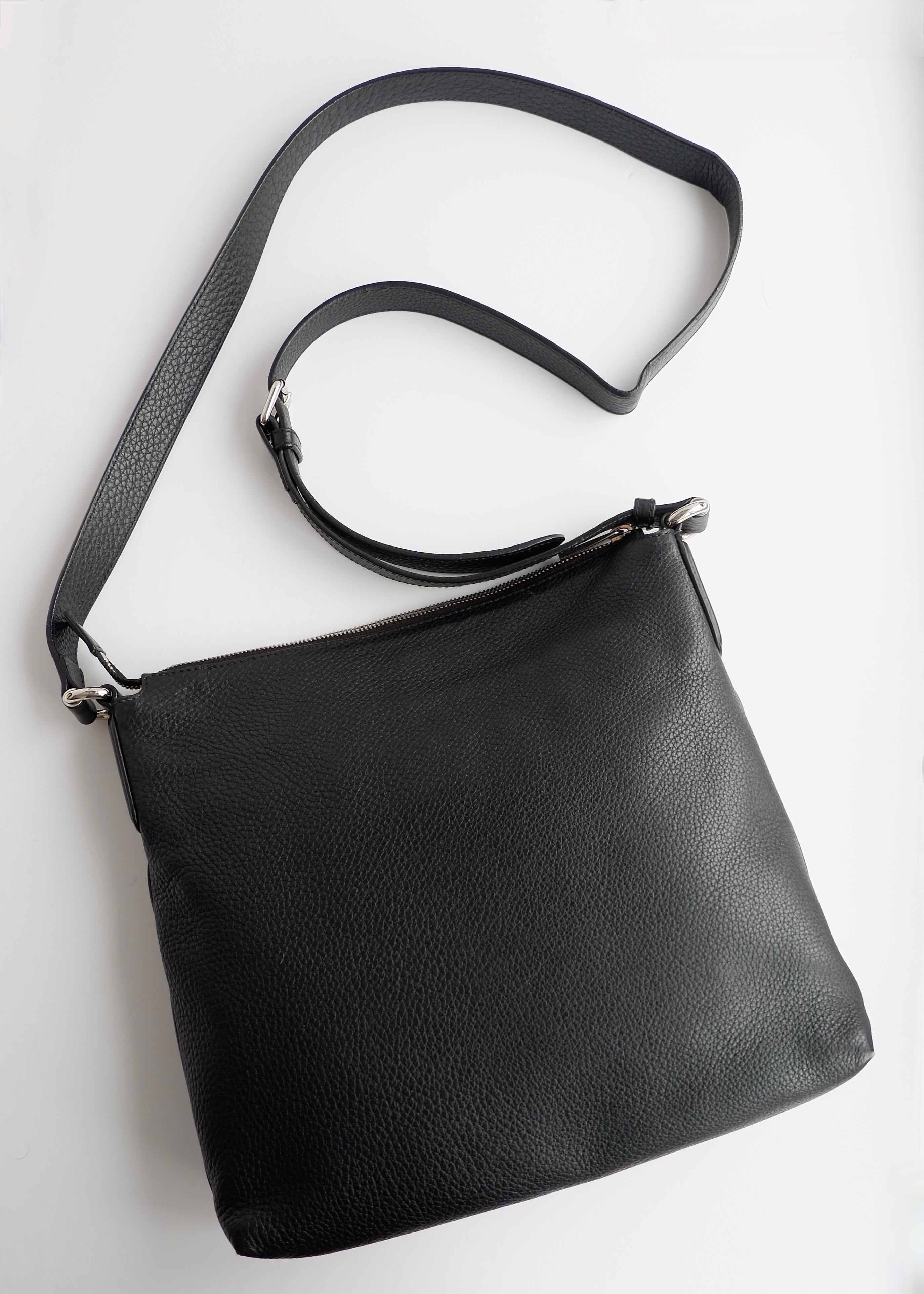 Authentic Preowned Gucci Black Leather Soho Crossbody