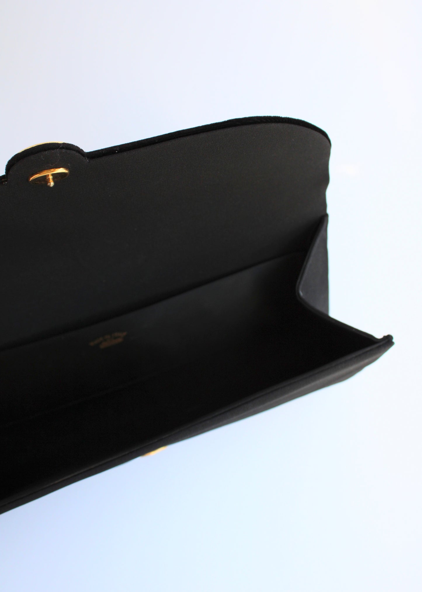 Authentic Preowned Vintage Gucci Black Velvet Clutch