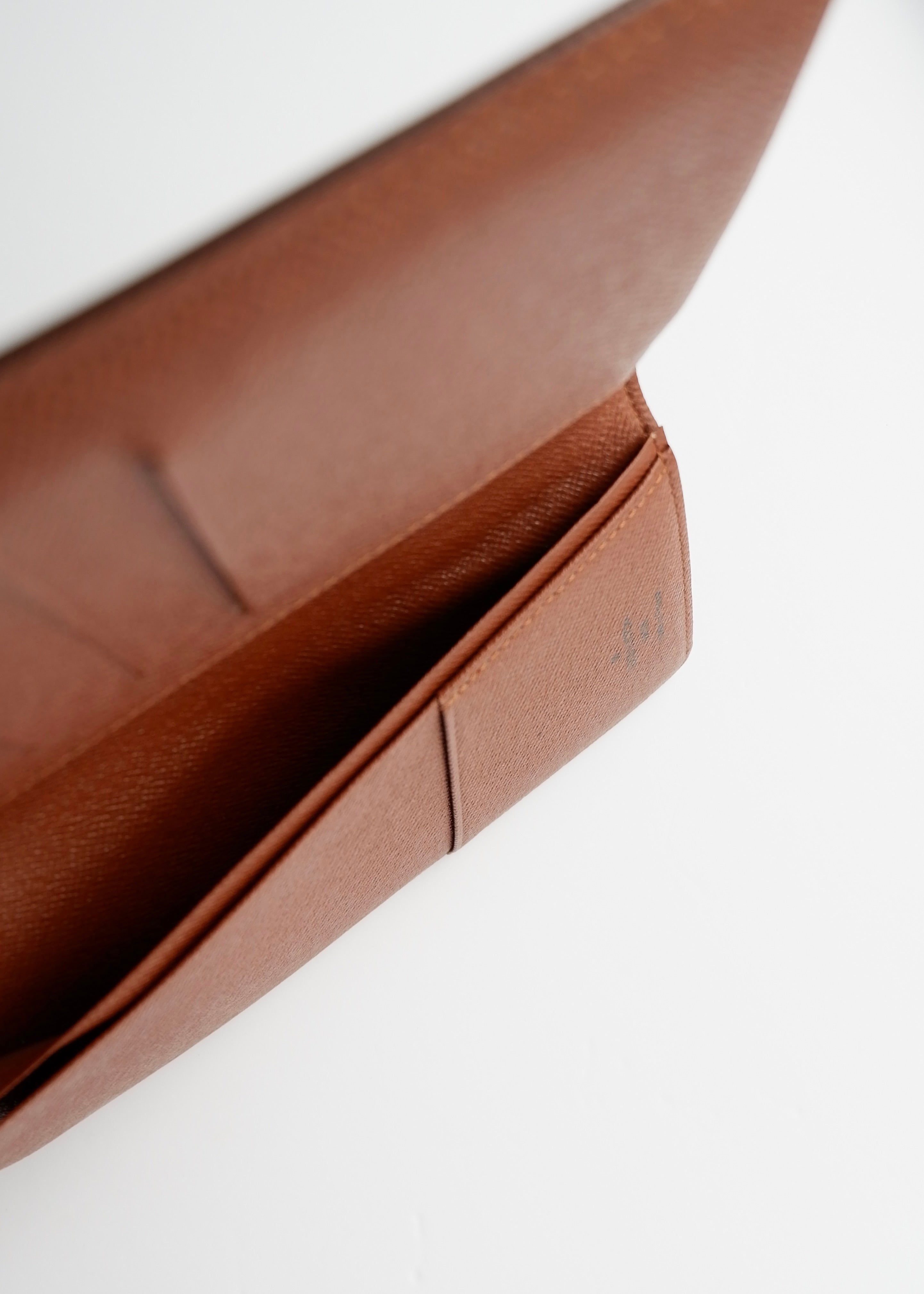 Authentique porte-billets/cartes Louis Vuitton Monogram d'occasion