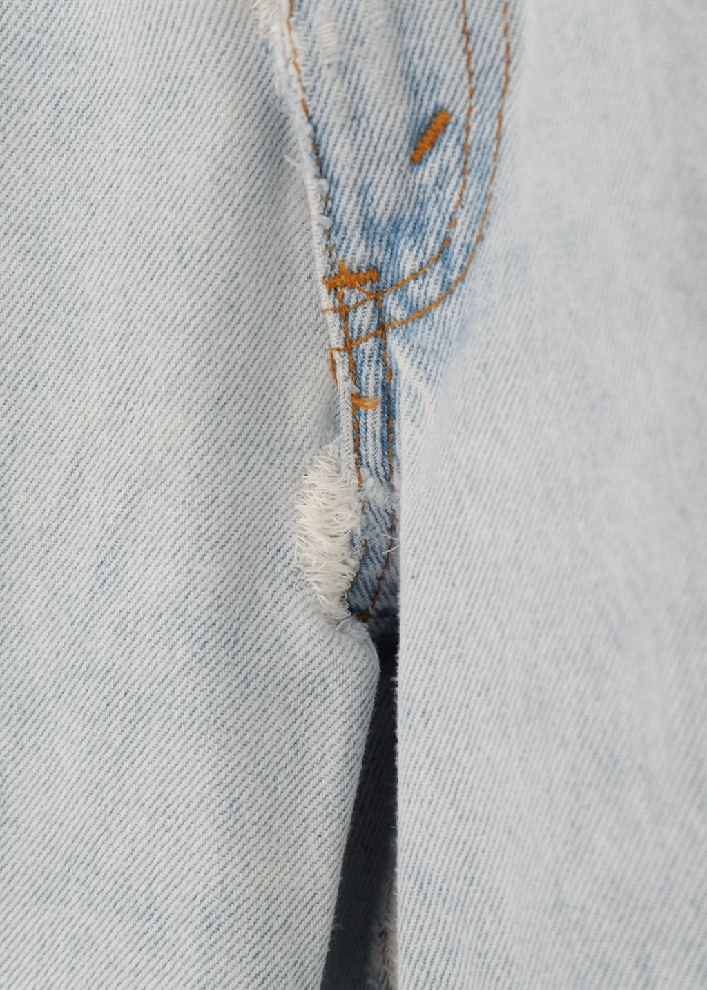 Levis Vintage 550 Jean vieilli légèrement délavé - 28