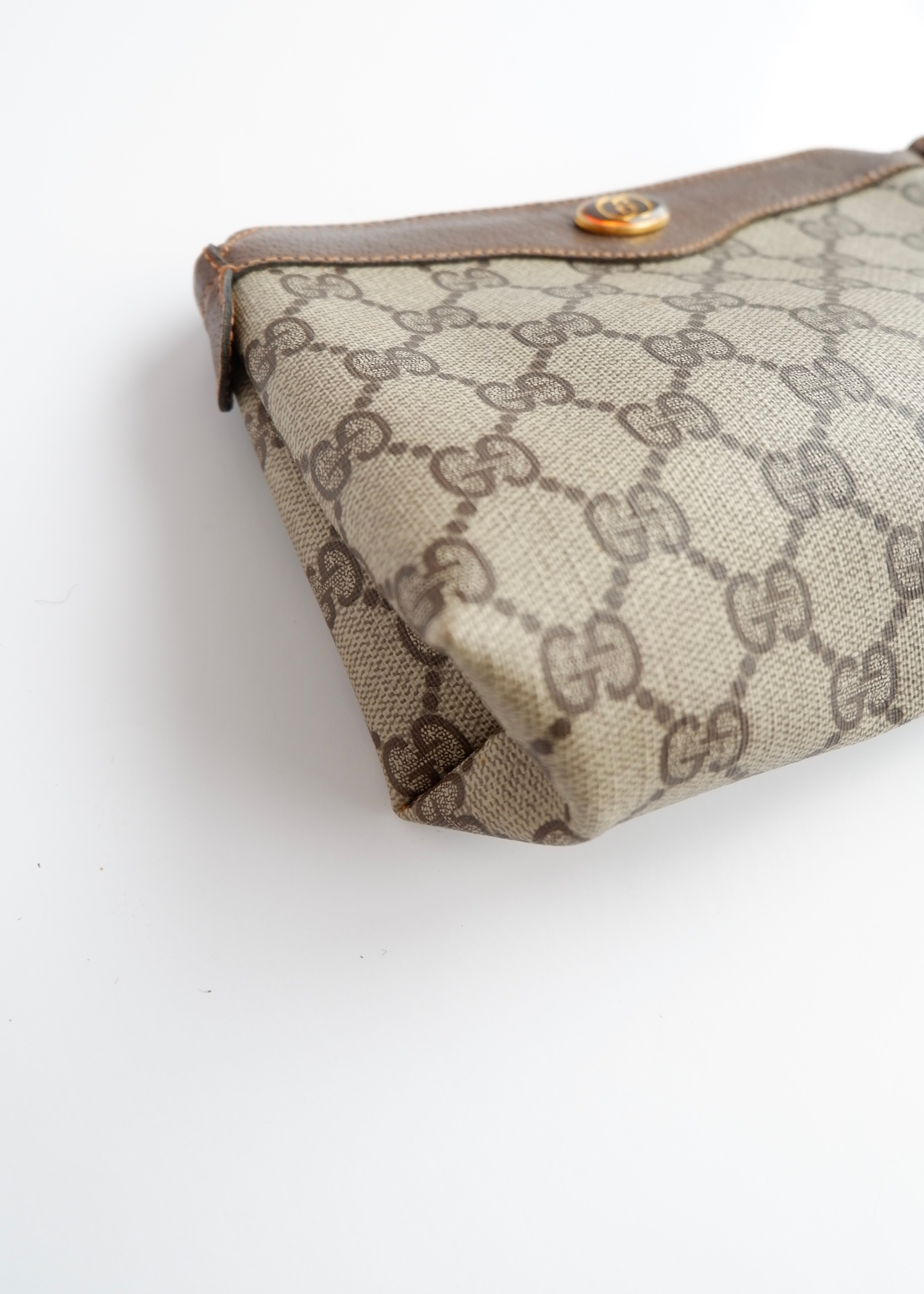 Authentic Preowned Vintage Gucci GG Canvas Pouch