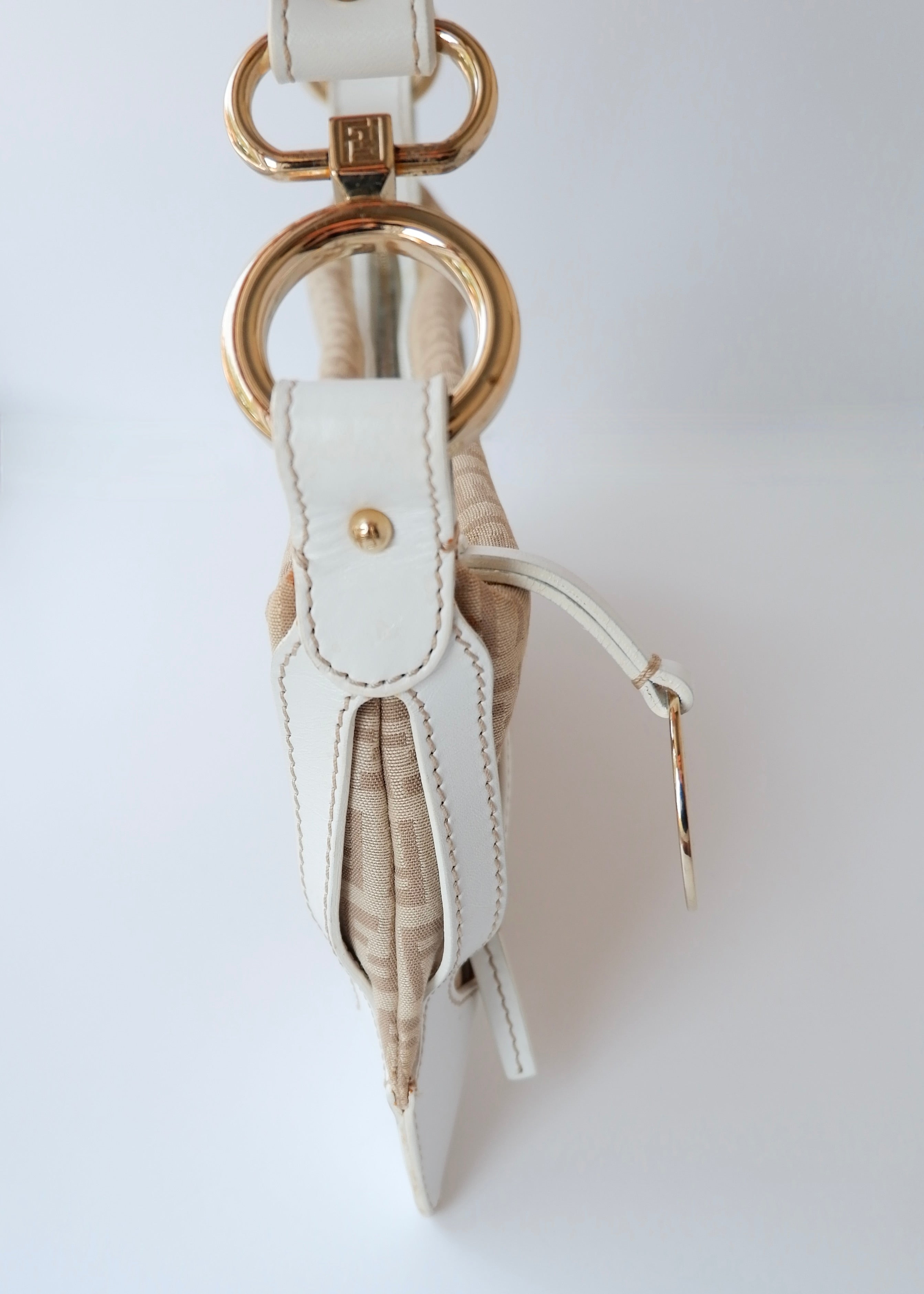 Preowned Vintage Fendi White Leather Beige Canvas Zucchino Shoulder Bag