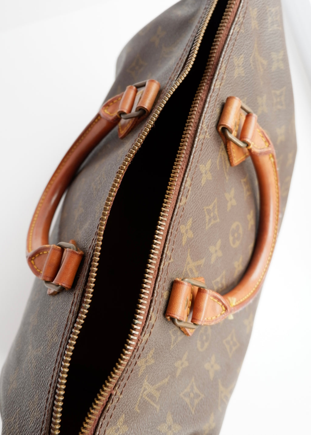 Authentique Sac Vintage d'occasion Louis Vuitton Monogram Speedy 35
