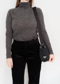 Sac bandoulière Prada en nylon noir authentique d'occasion