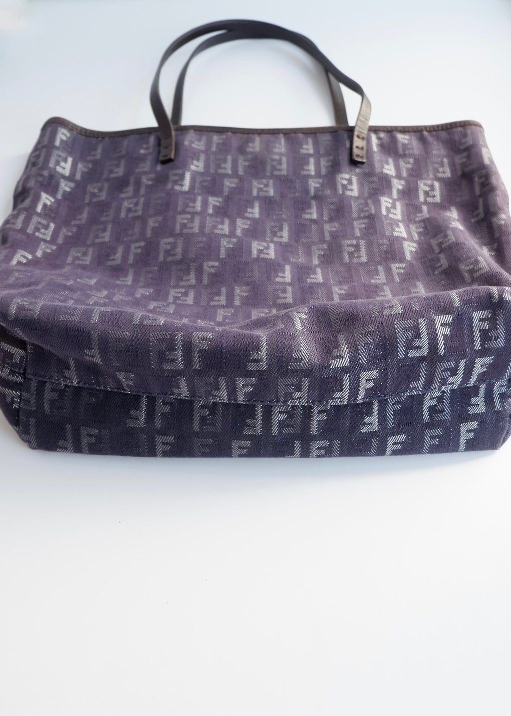 Preowned Fendi Navy Zucchino Denim/Leather Shoulder Tote