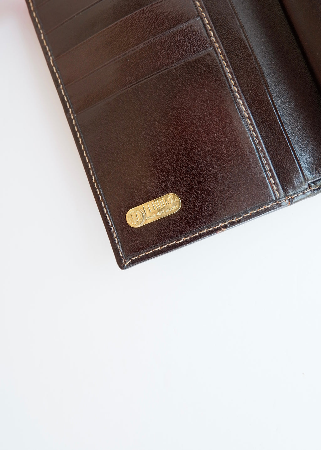 Preowned Vintage Fendi Brown Zucca Canvas/Leather Twist Lock Wallet