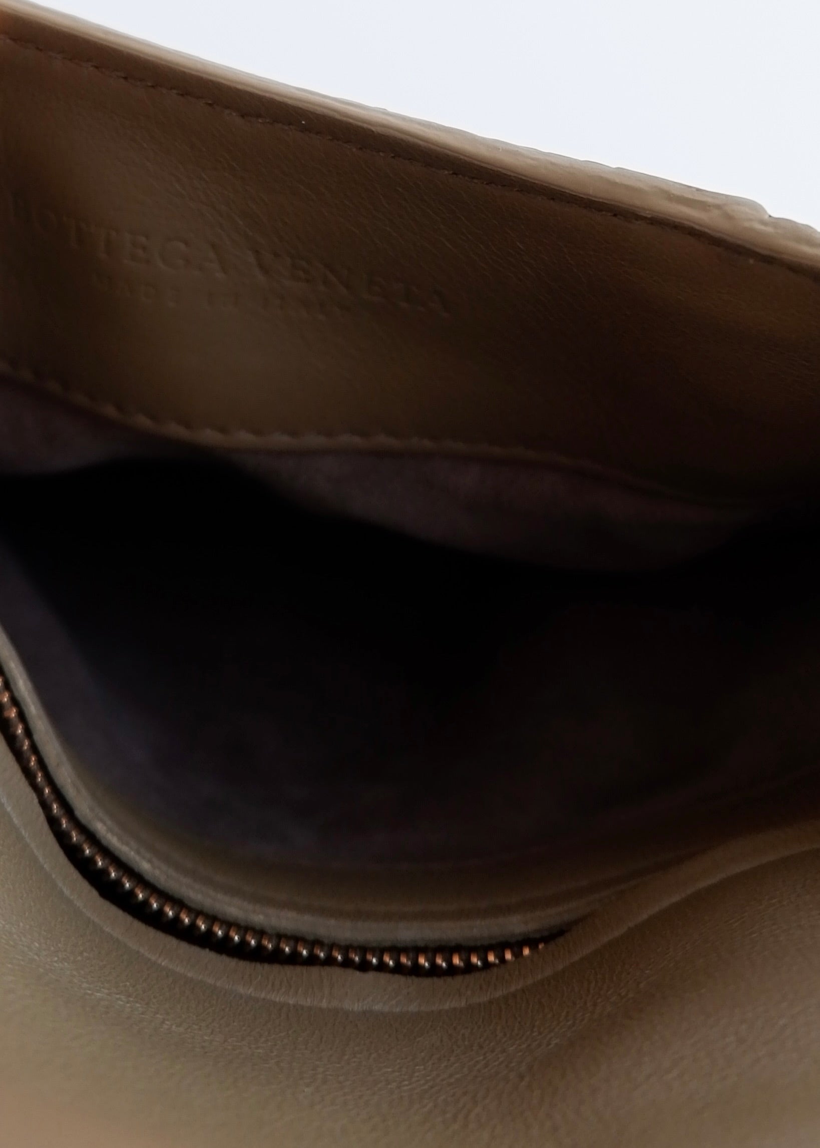 Sac à main en cuir embossé marron/beige Bottega Veneta d'occasion authentique