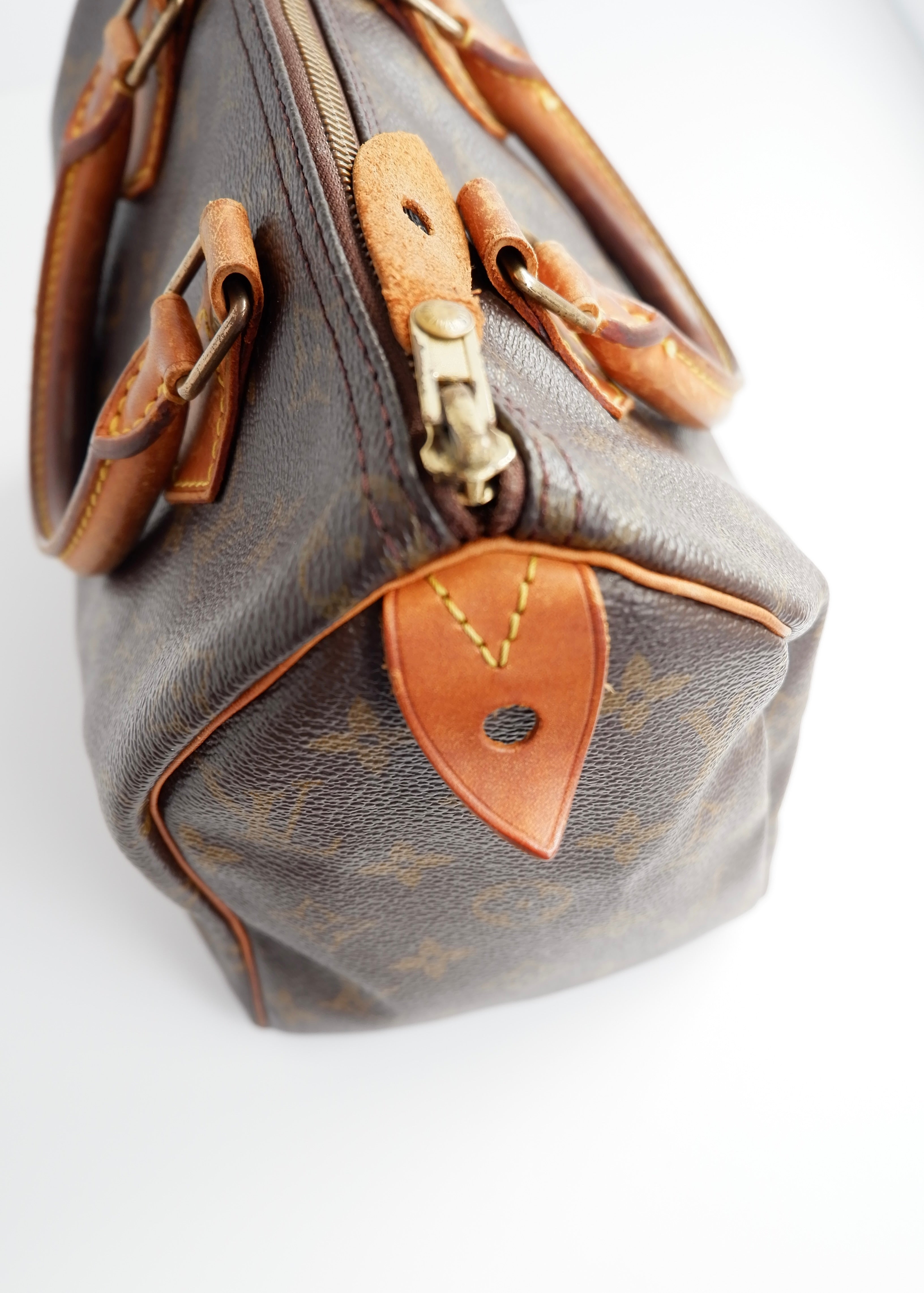 Authentic Preowned Vintage Louis Vuitton Monogram Speedy 25