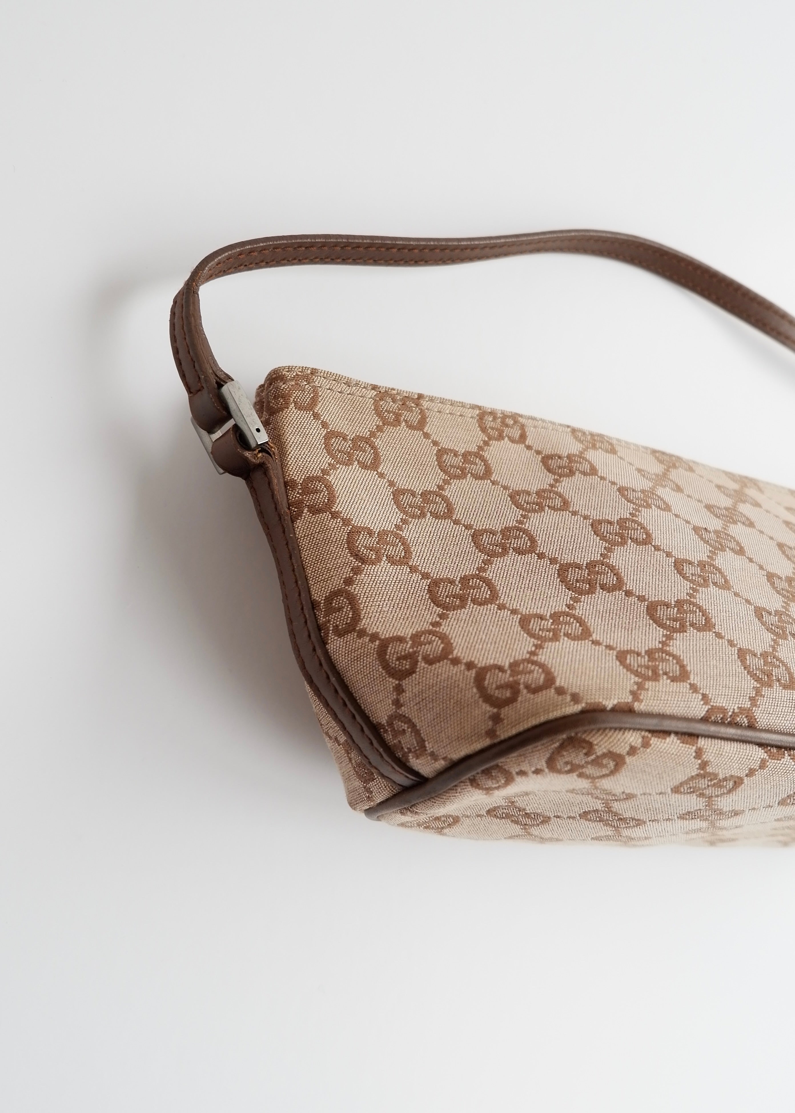 Authentic Preowned Gucci Brown GG Canvas Boat Pochette