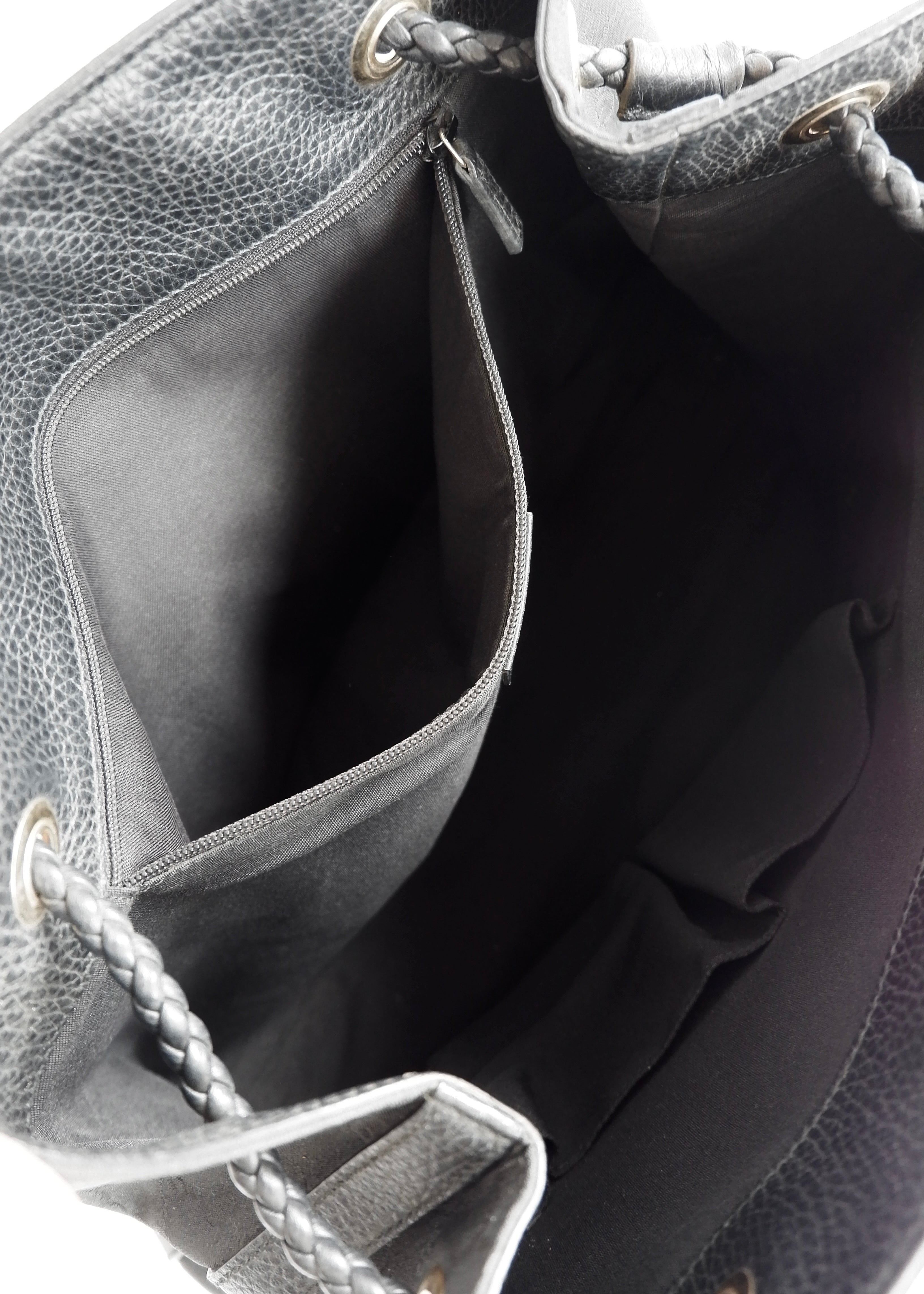 Preowned Gucci Black GG Canvas Leather Woven Strap Shoulder Tote