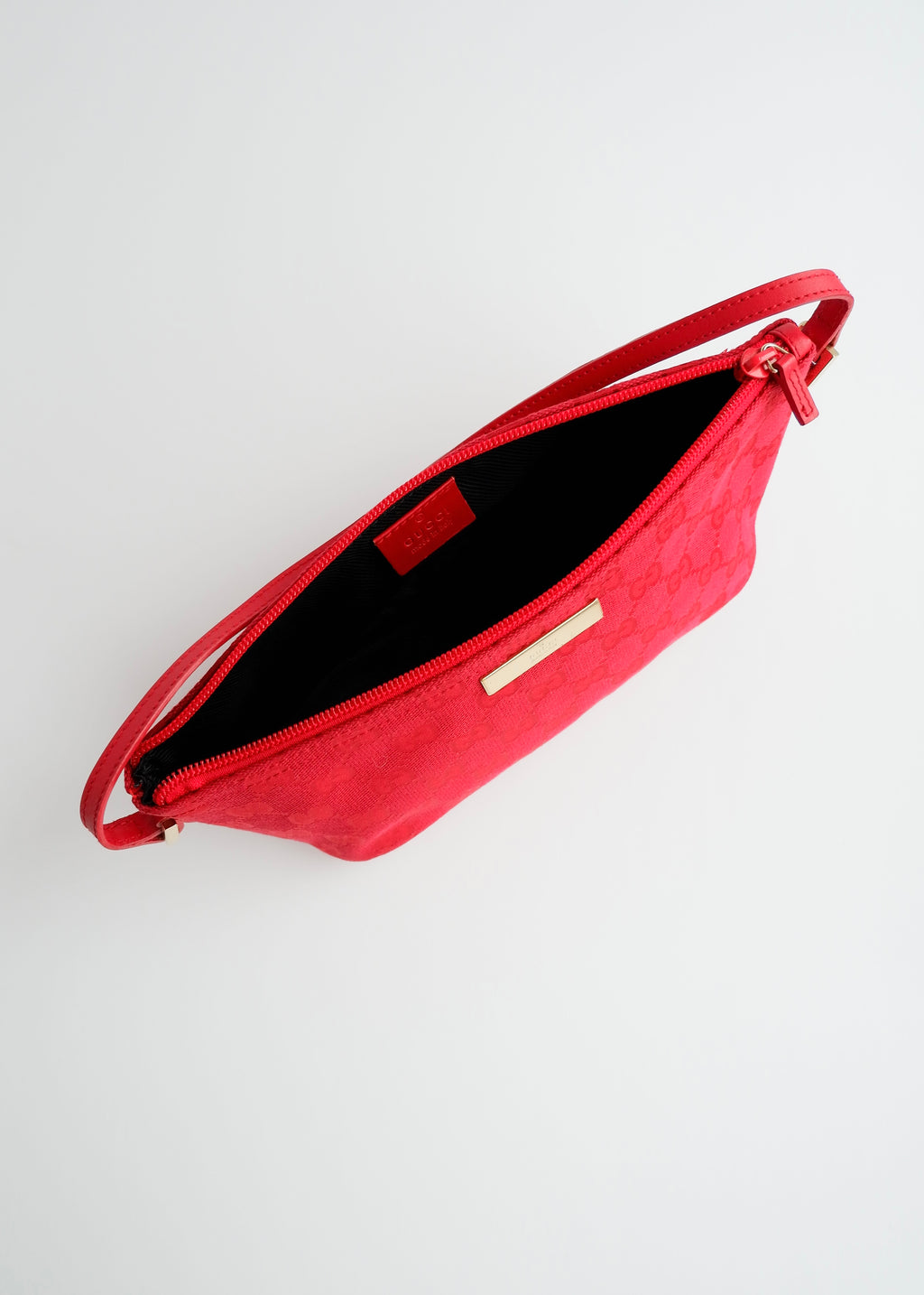 Authentic Preowned Gucci Red GG Canvas Boat Pochette Shoulder Bag