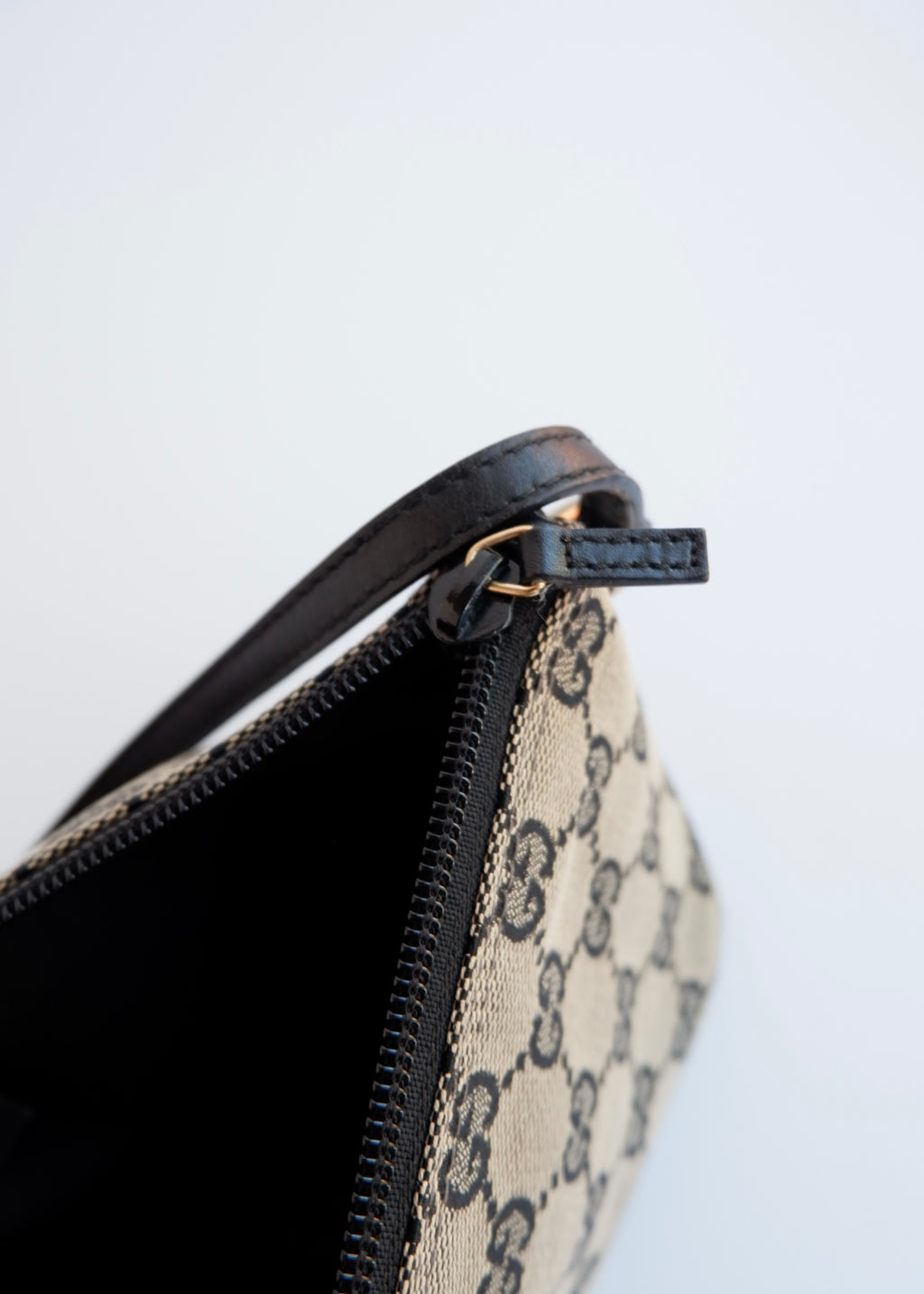 Authentic Preowned Gucci Black GG Canvas Boat Pochette Shoulder Bag