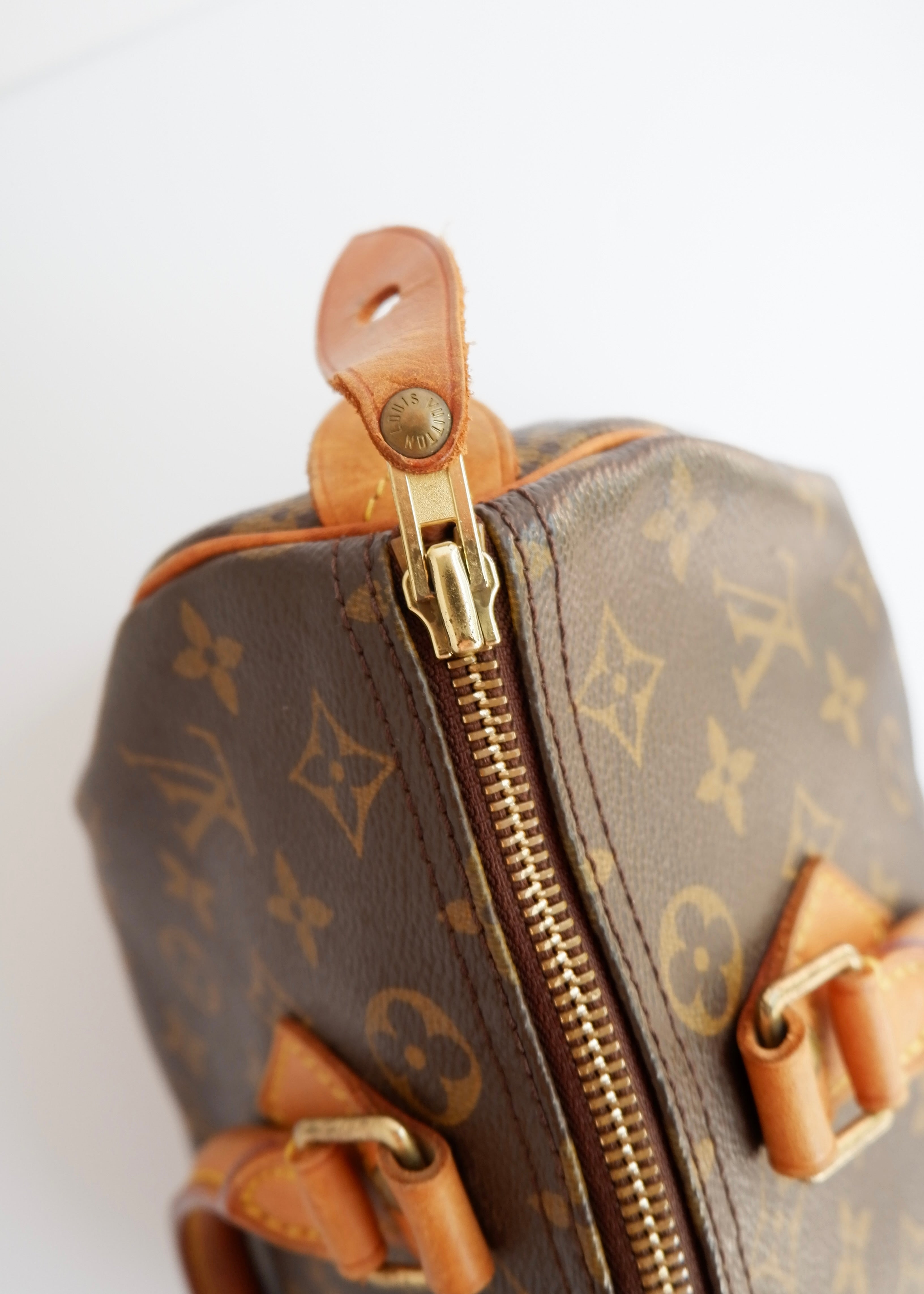 Preowned Vintage Louis Vuitton Monogram Speedy 30 Handbag