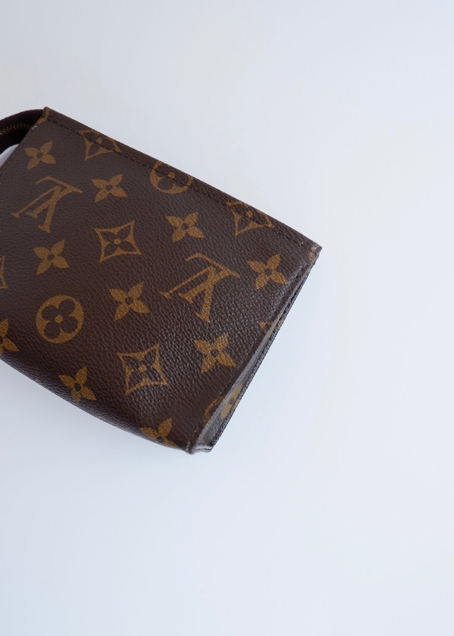 Authentic Preowned Louis Vuitton Monogram Toiletry 15