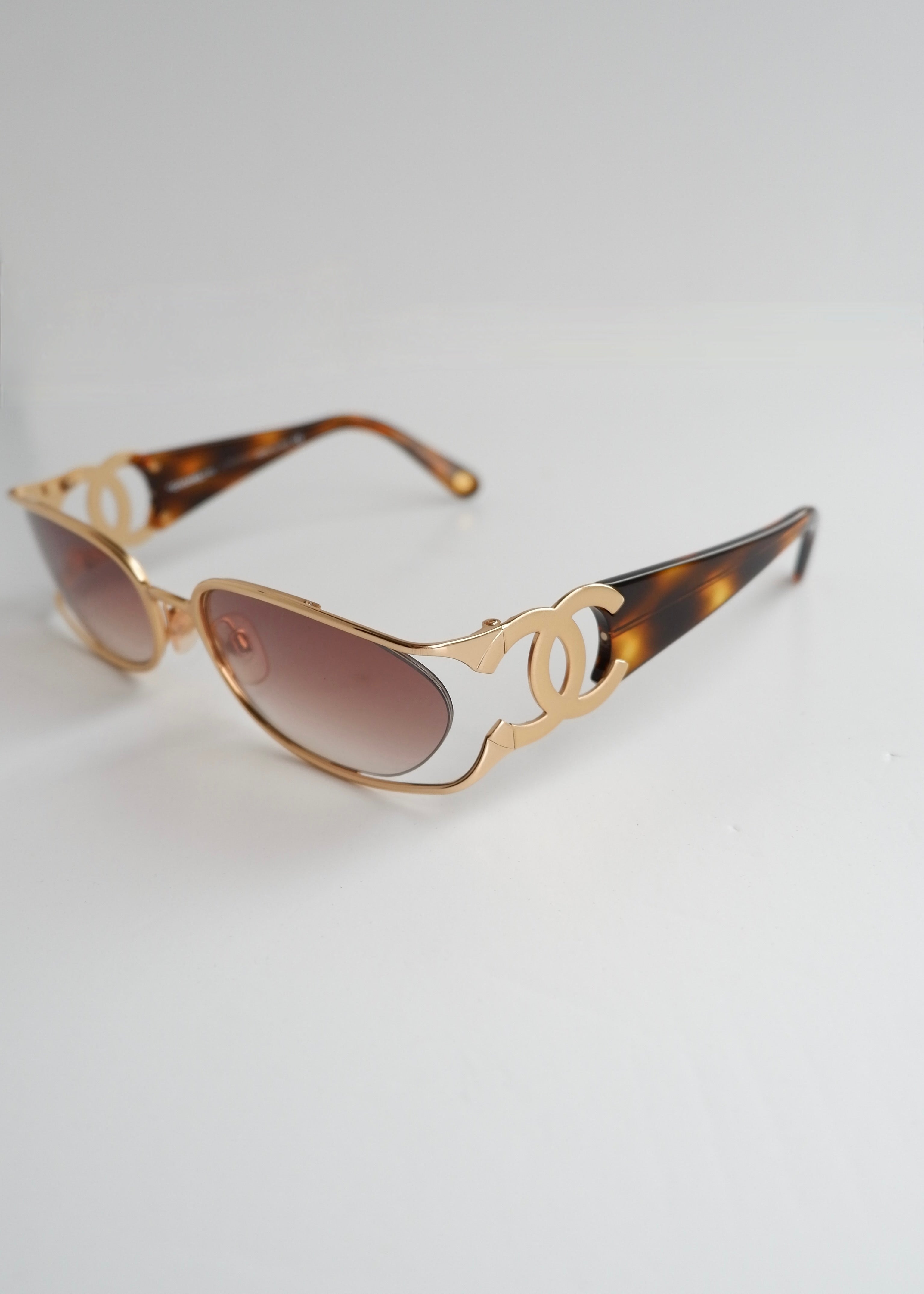 Authentic Preowned Vintage Chanel Brown Tortoise Aviator Style Sunglasses