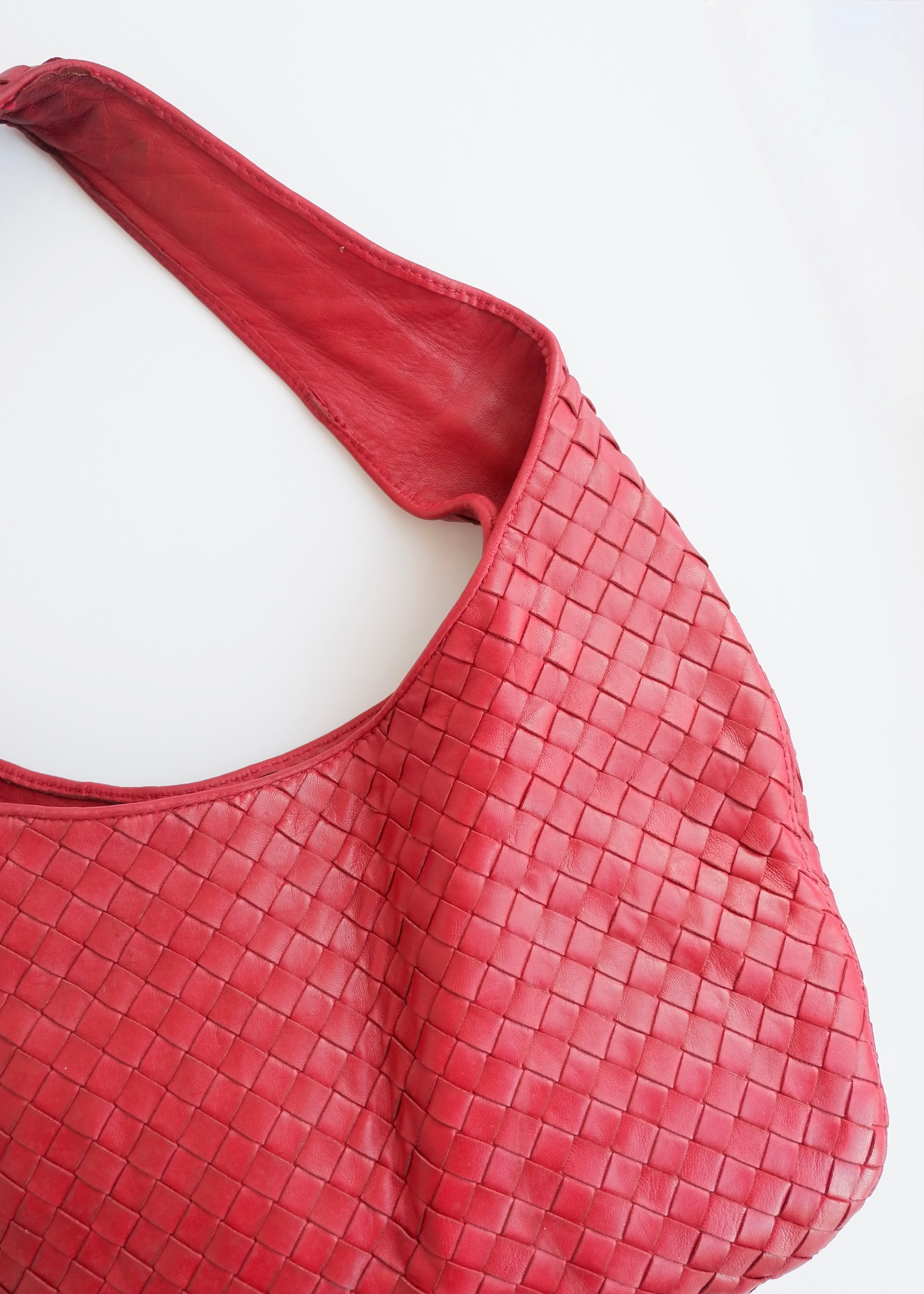 Authentic Preowned Vintage Bottega Veneta Red Leather Intrecciato Shoulder Bag