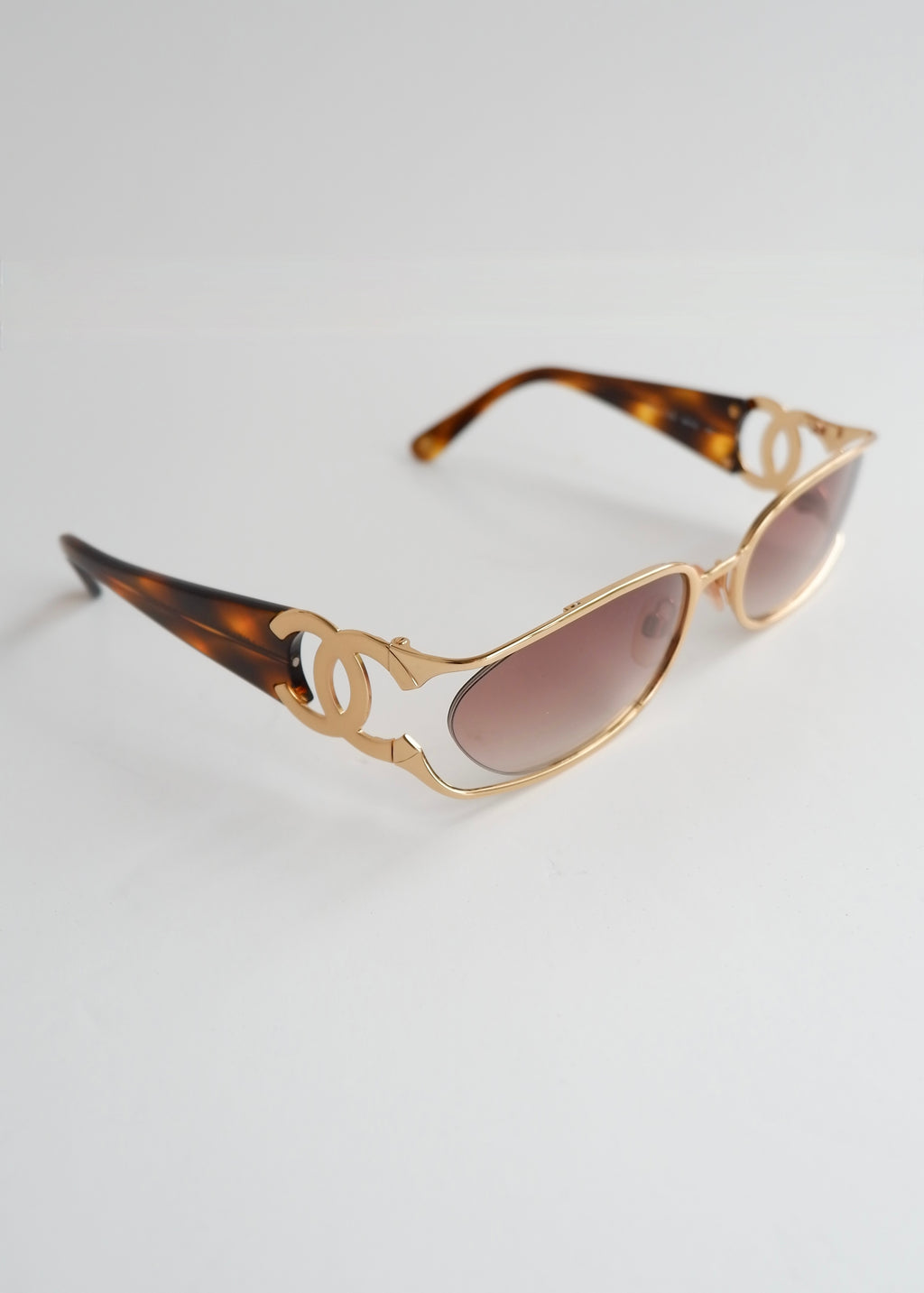 Authentic Preowned Vintage Chanel Brown Tortoise Aviator Style Sunglasses